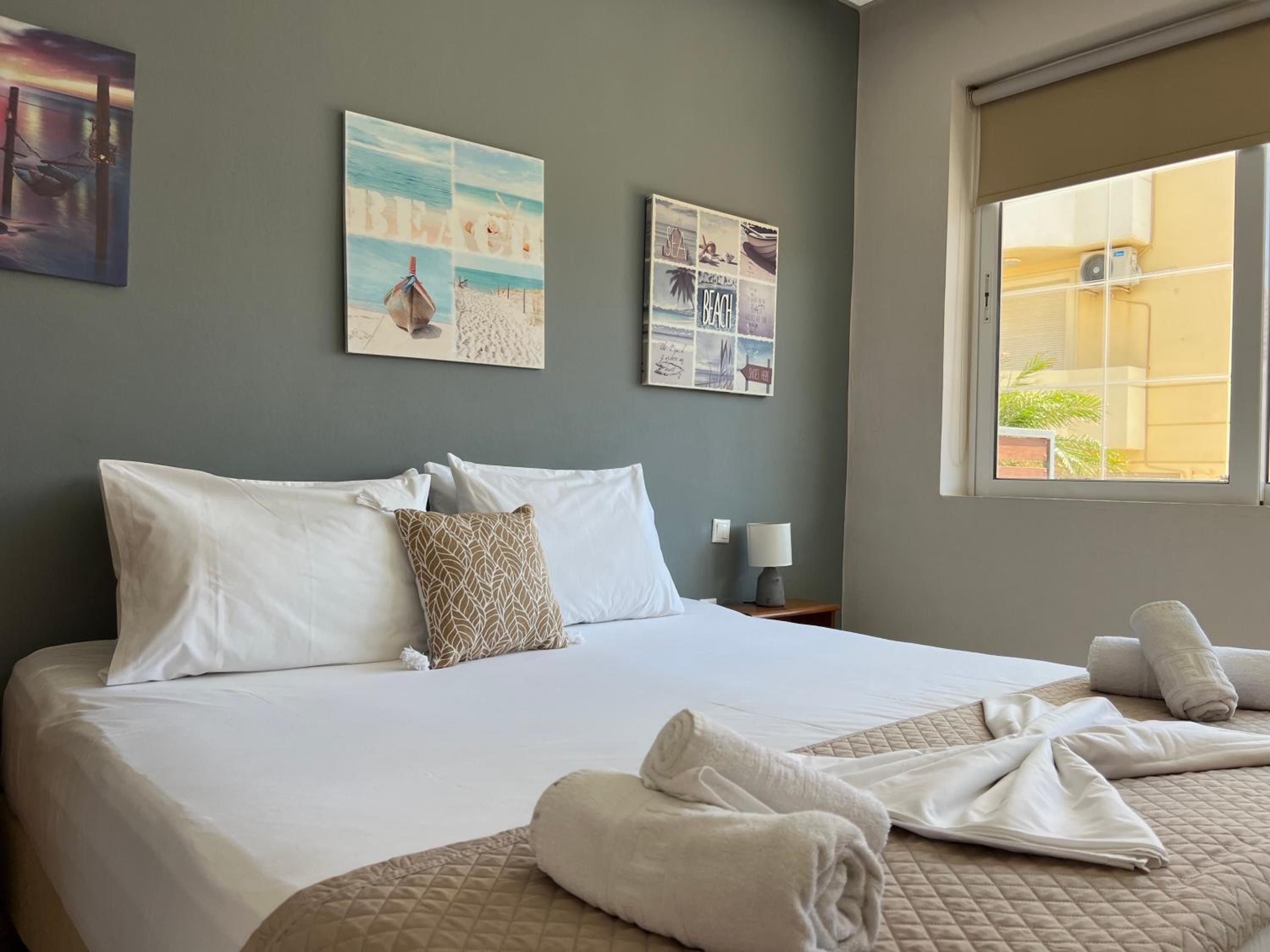 Artemis Rooms two steps by the sea photo 3