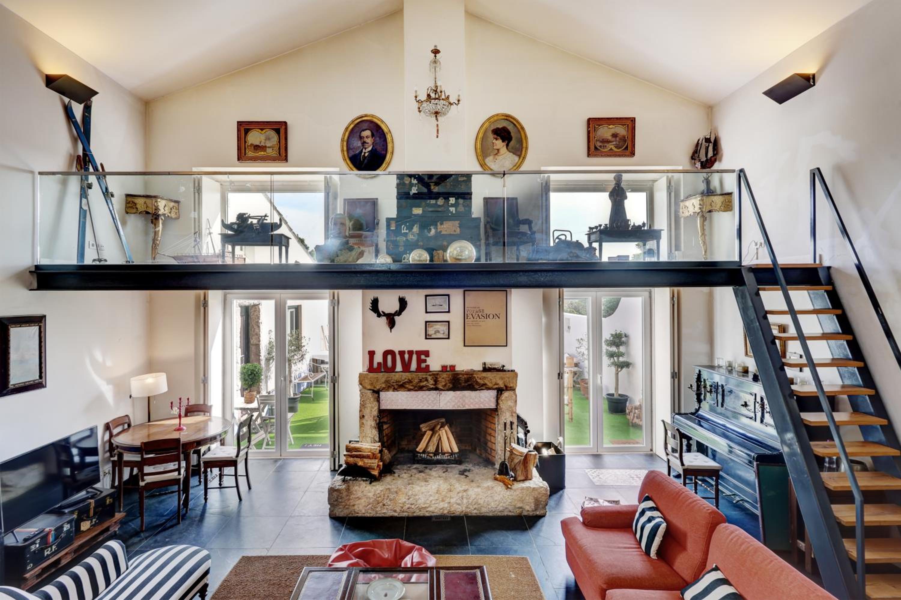 lounge