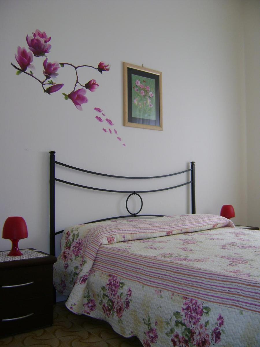 La Camelia view 4