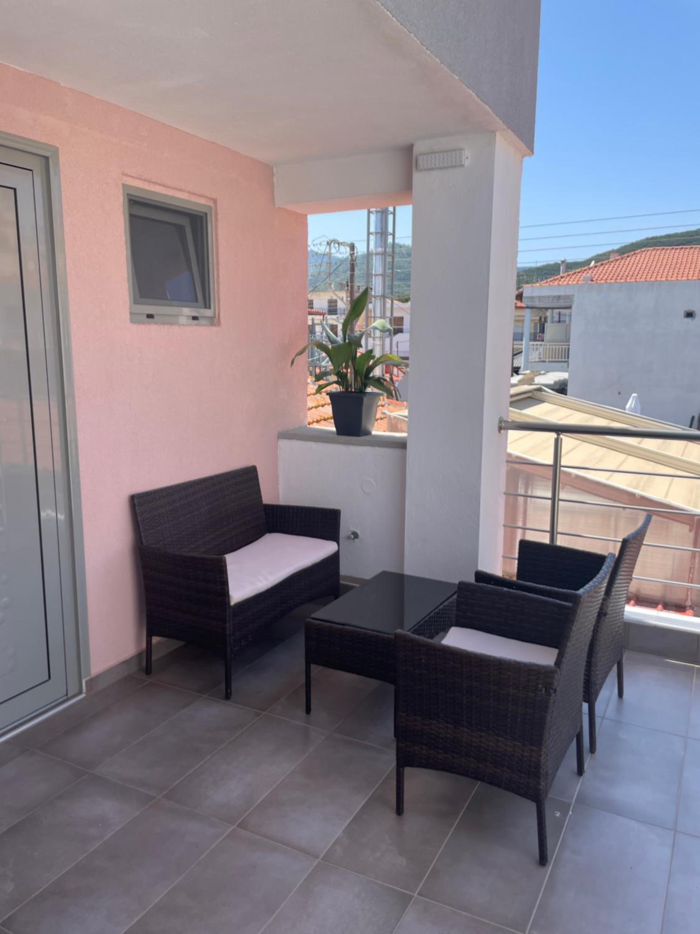 Villa Alimos