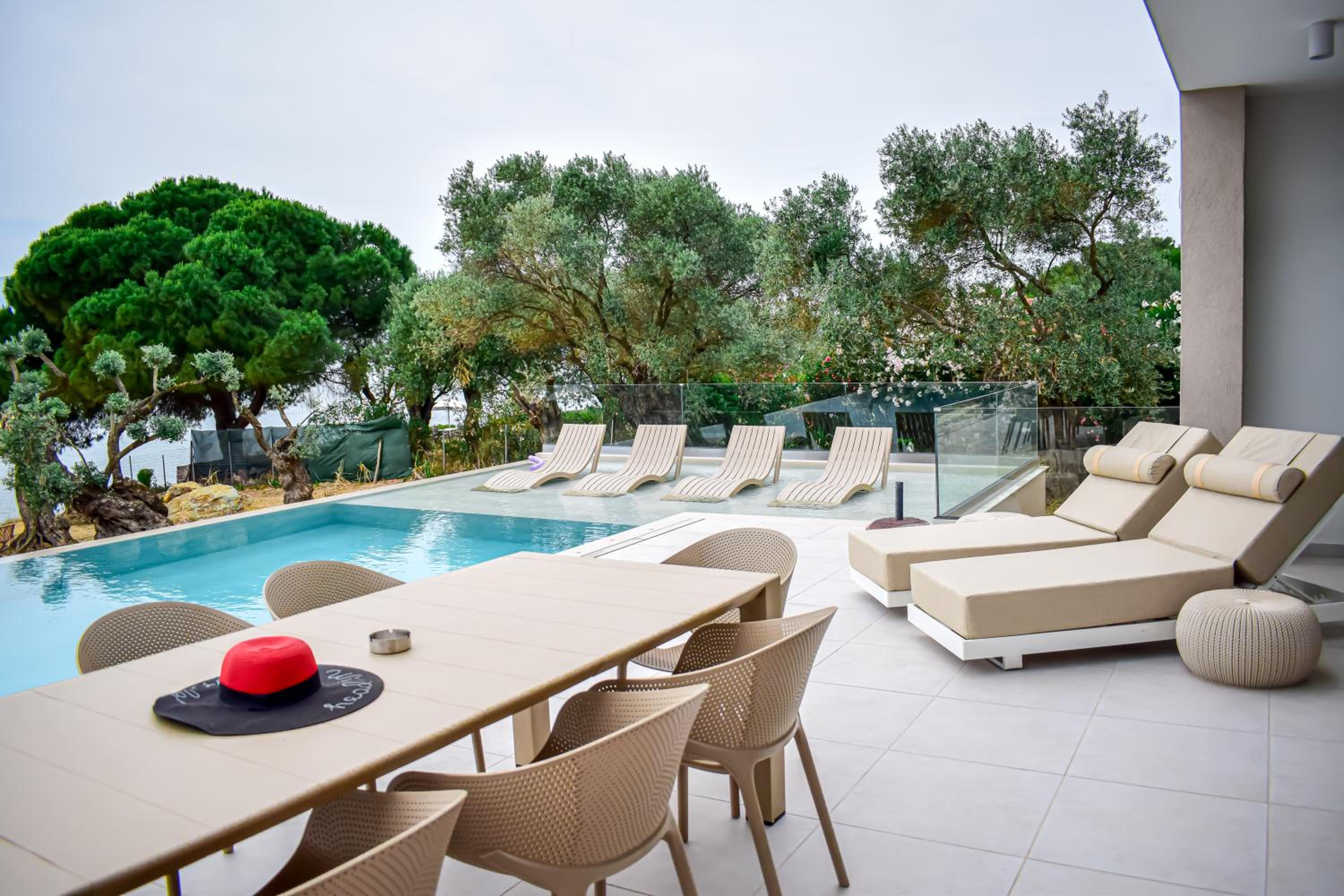 Presidential Beach Villa
