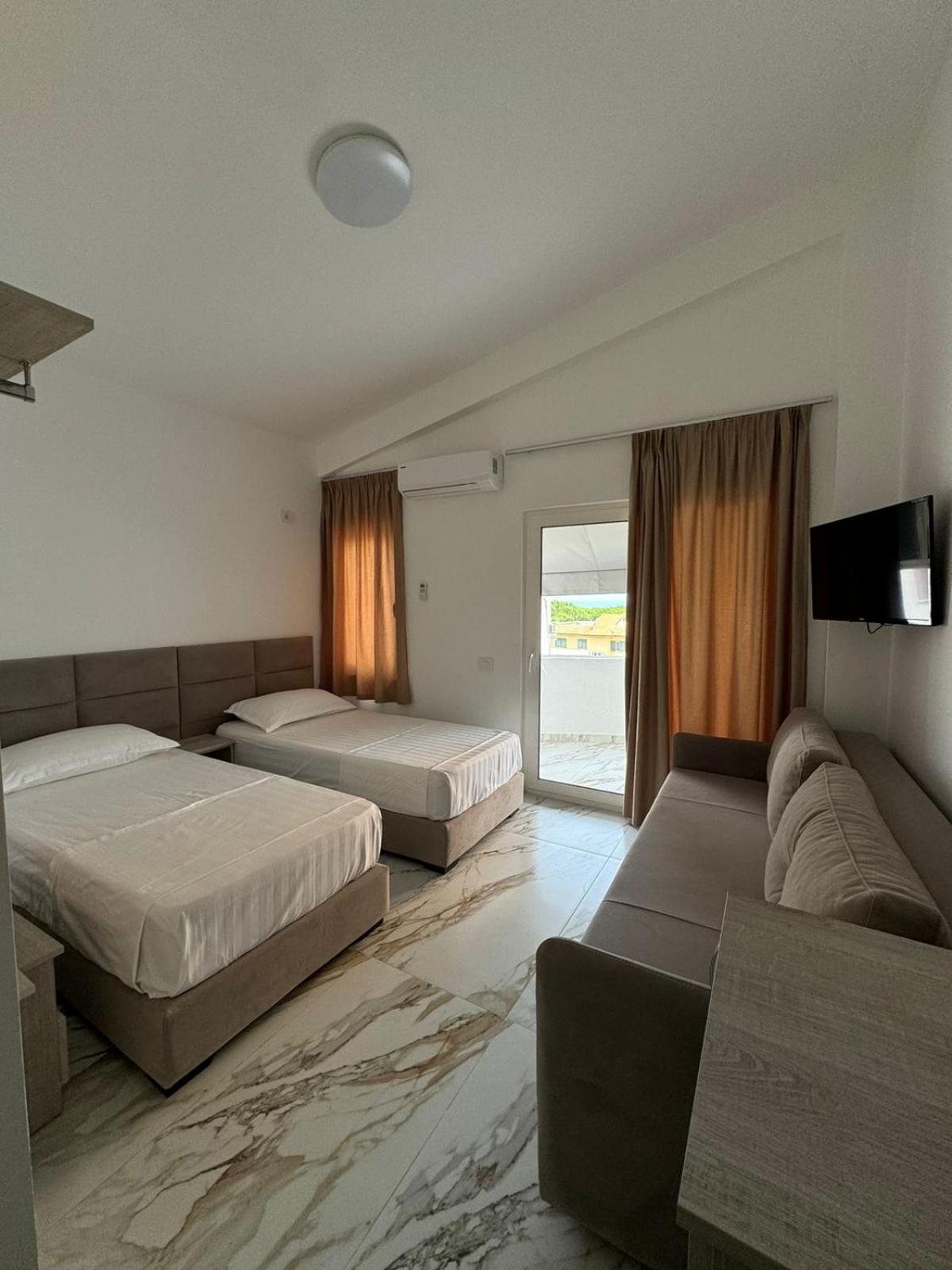 Star Hotel & Restaurant