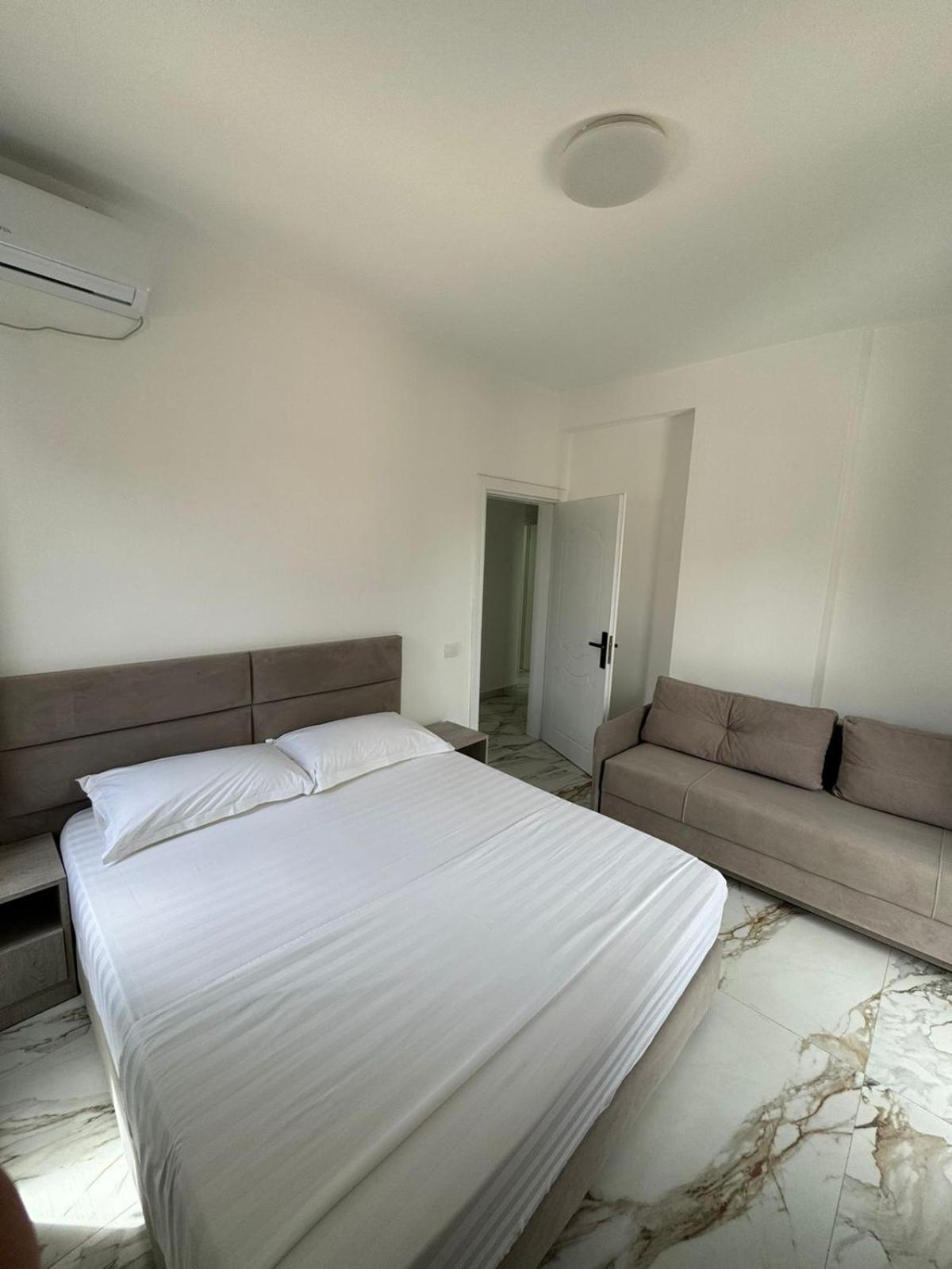 Star Hotel & Restaurant