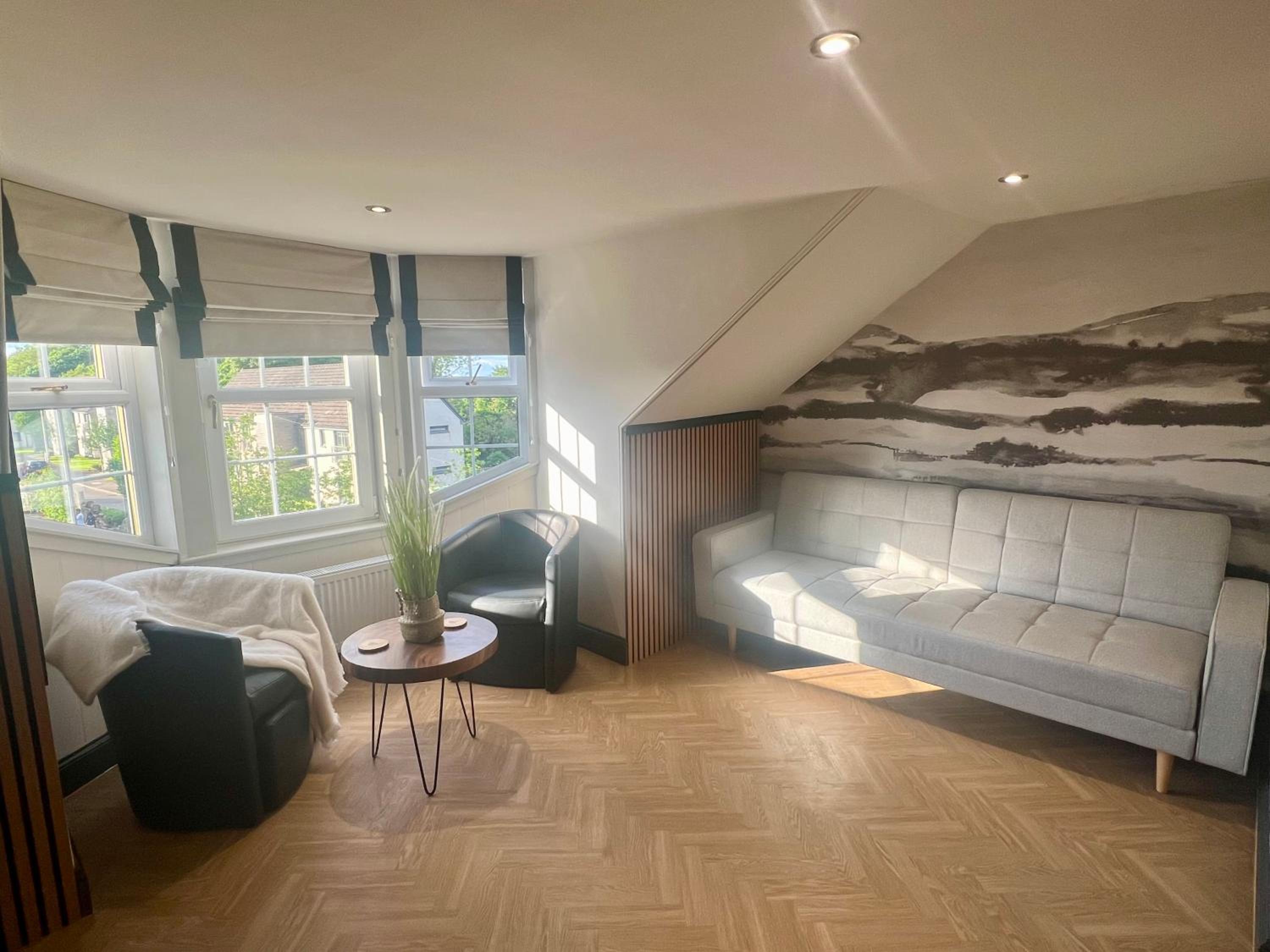 'Clyde' in ApartNest Auchterarder view 2