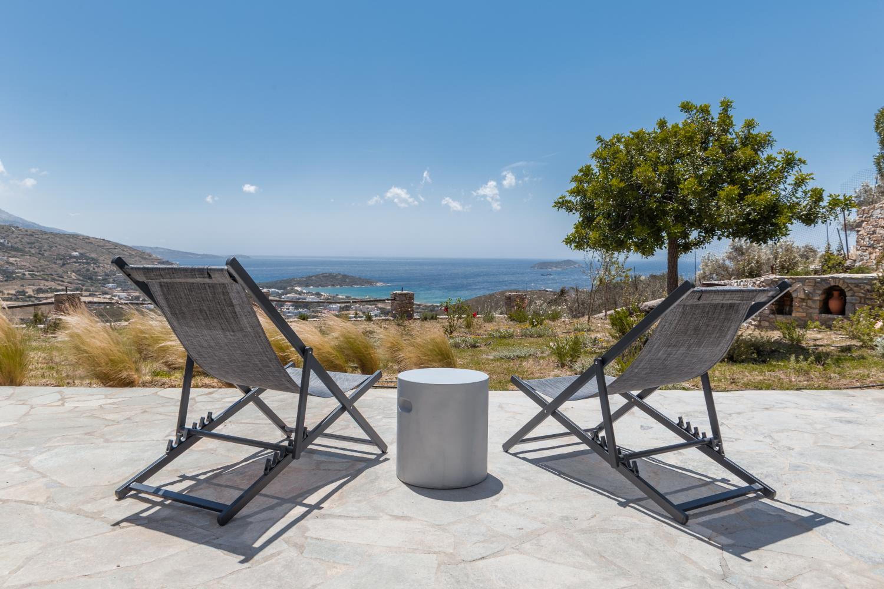 Stunning View Sarakiniko Villa