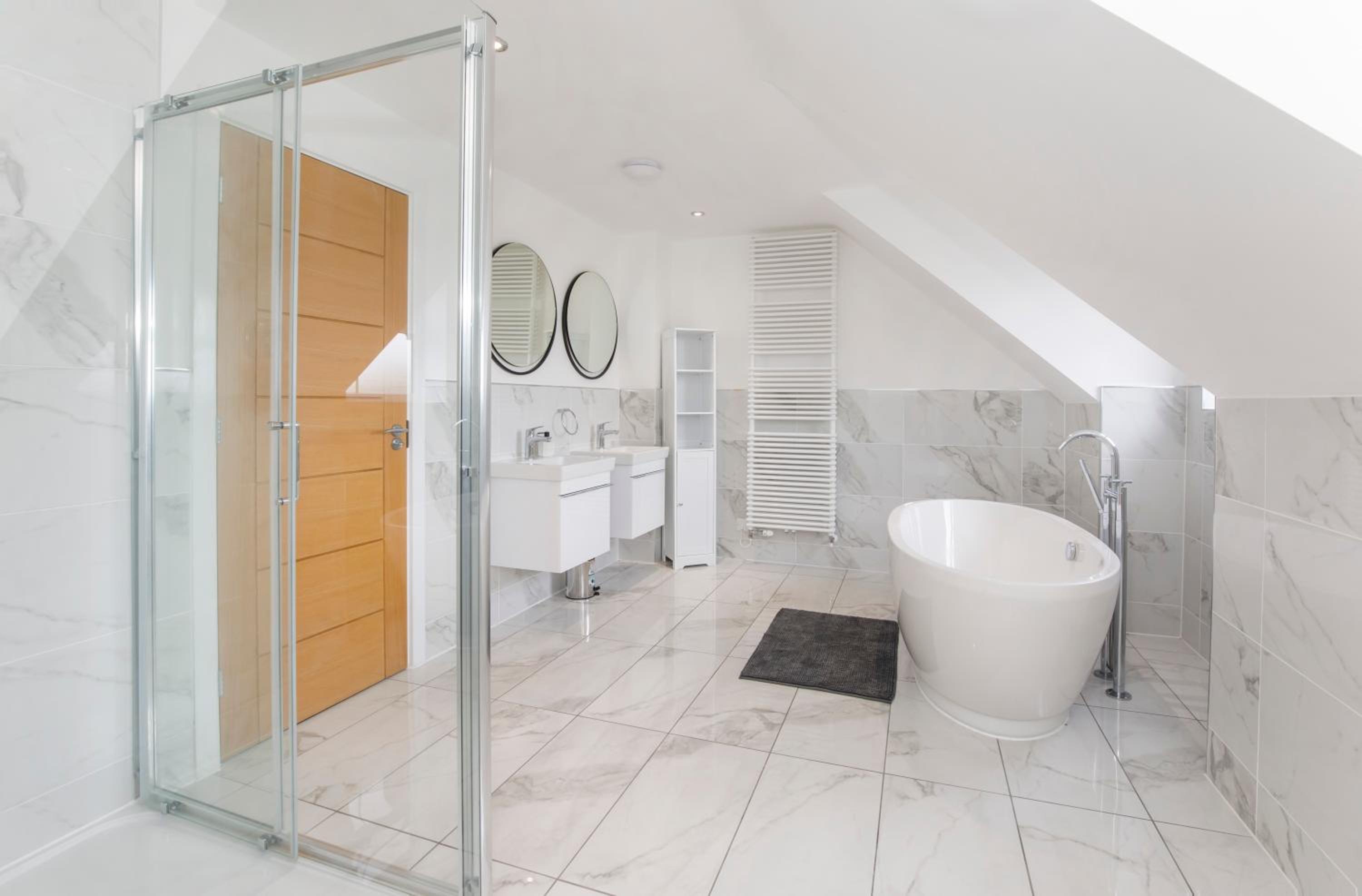Mount Vale 4 bedroom Luxury Home view 2