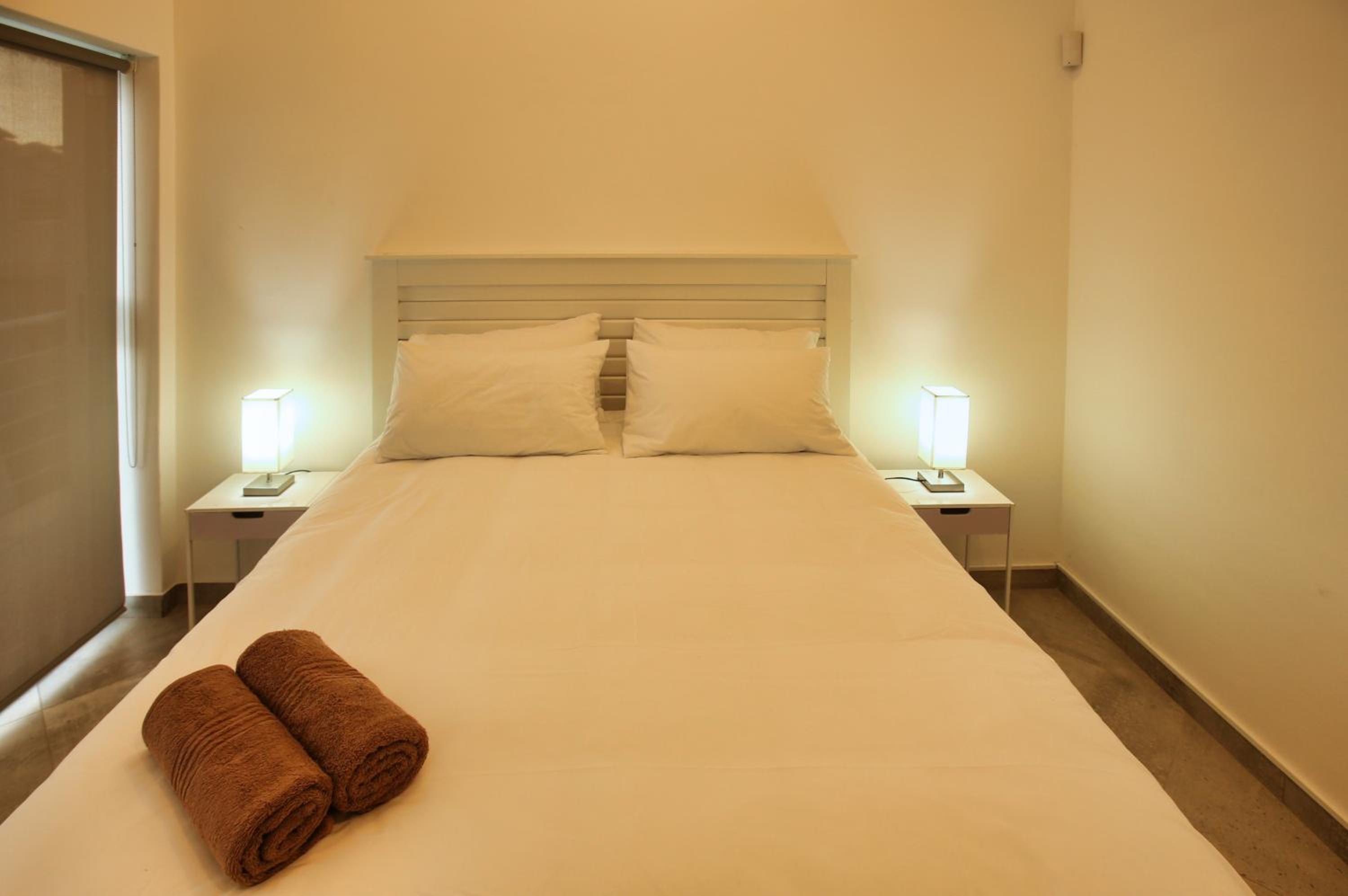 The Spry House, Langebaan, 8-sleeper view 5