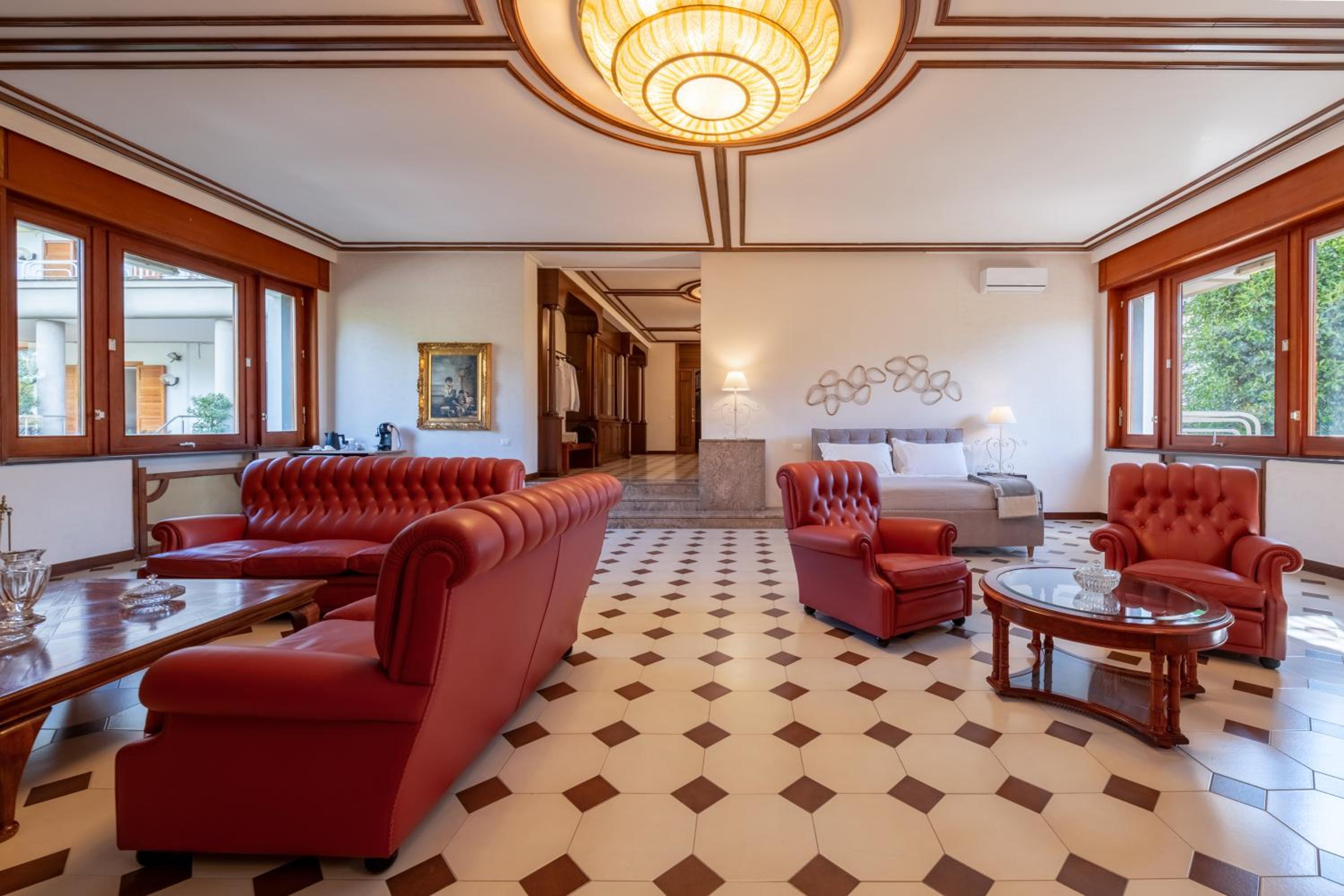 lounge