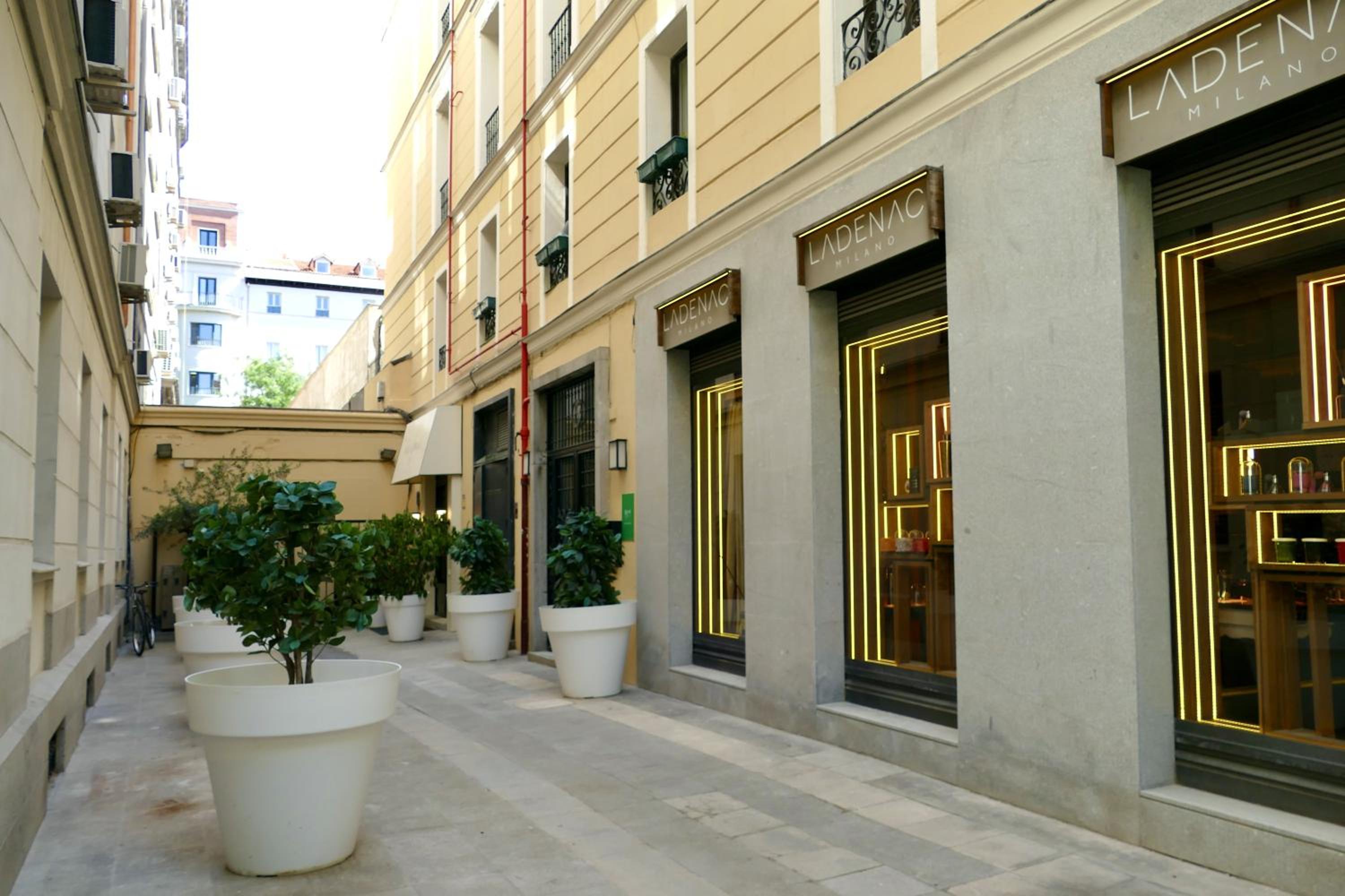 Apartamentos Blume Conde Aranda