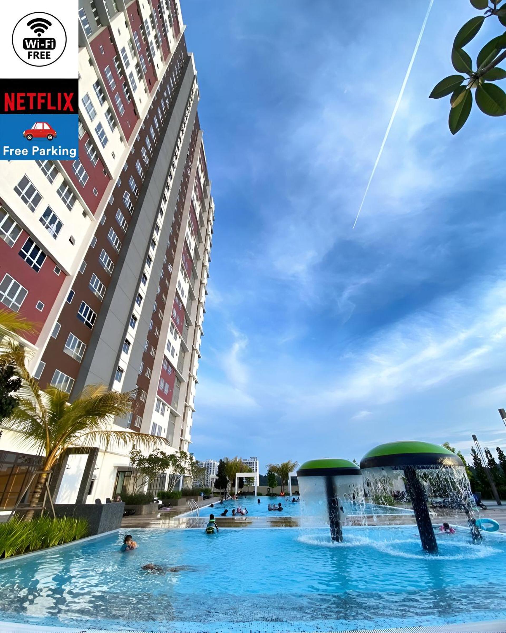 CupidWood Residensi Ostia Bangi with Pool free NEFLIX, Wifi, Parking photo 1