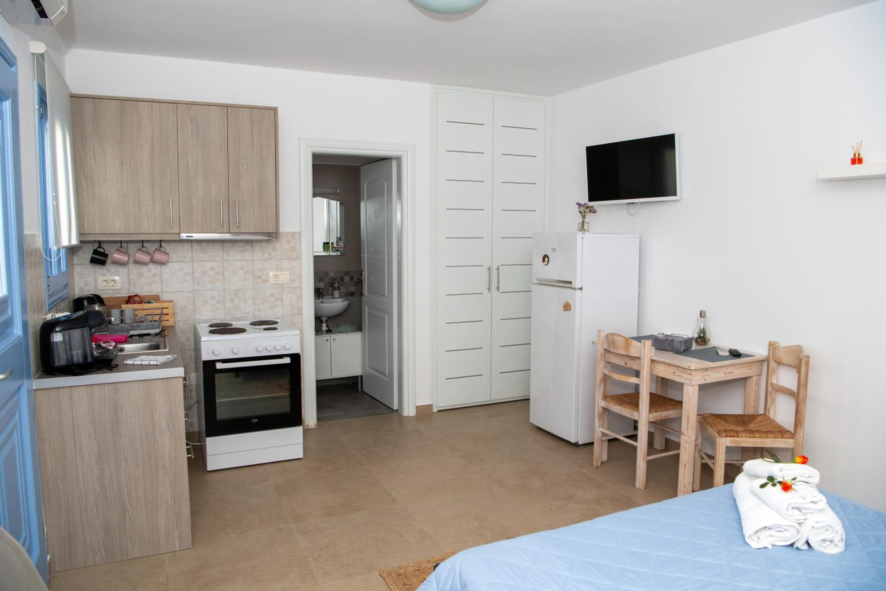 Sunrise Apartment Santorini