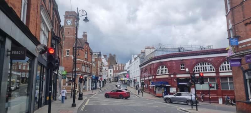 Star London Heath St 2-Bed Adobe