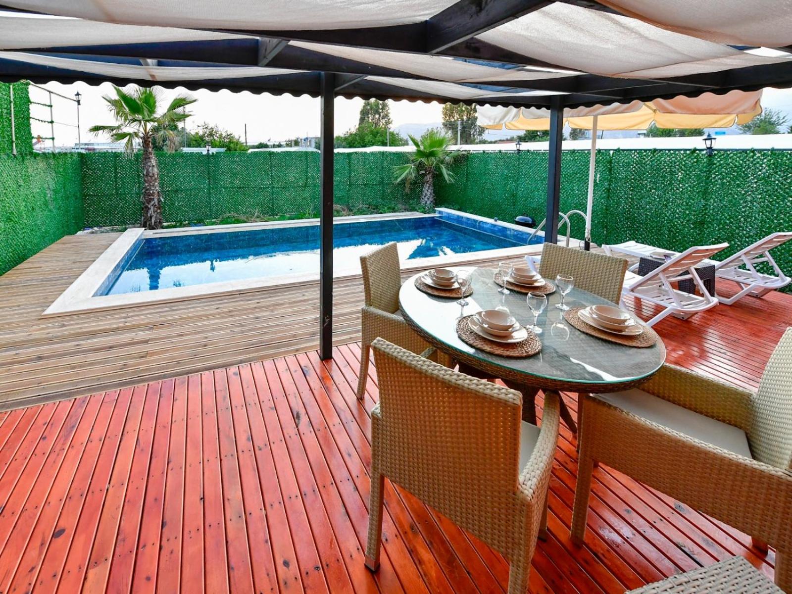 balance & terrace