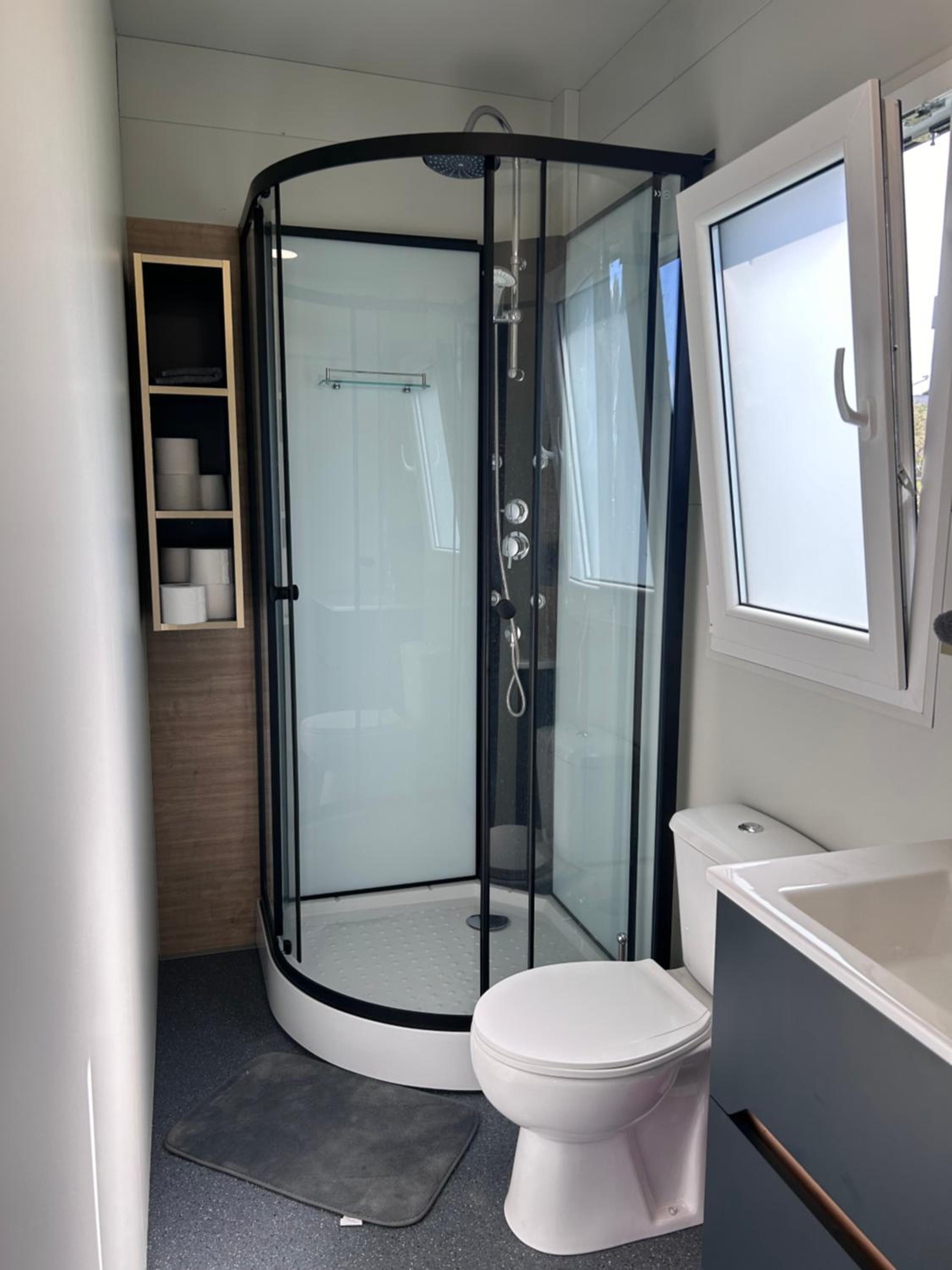 Mobile home Drage Bay view 5