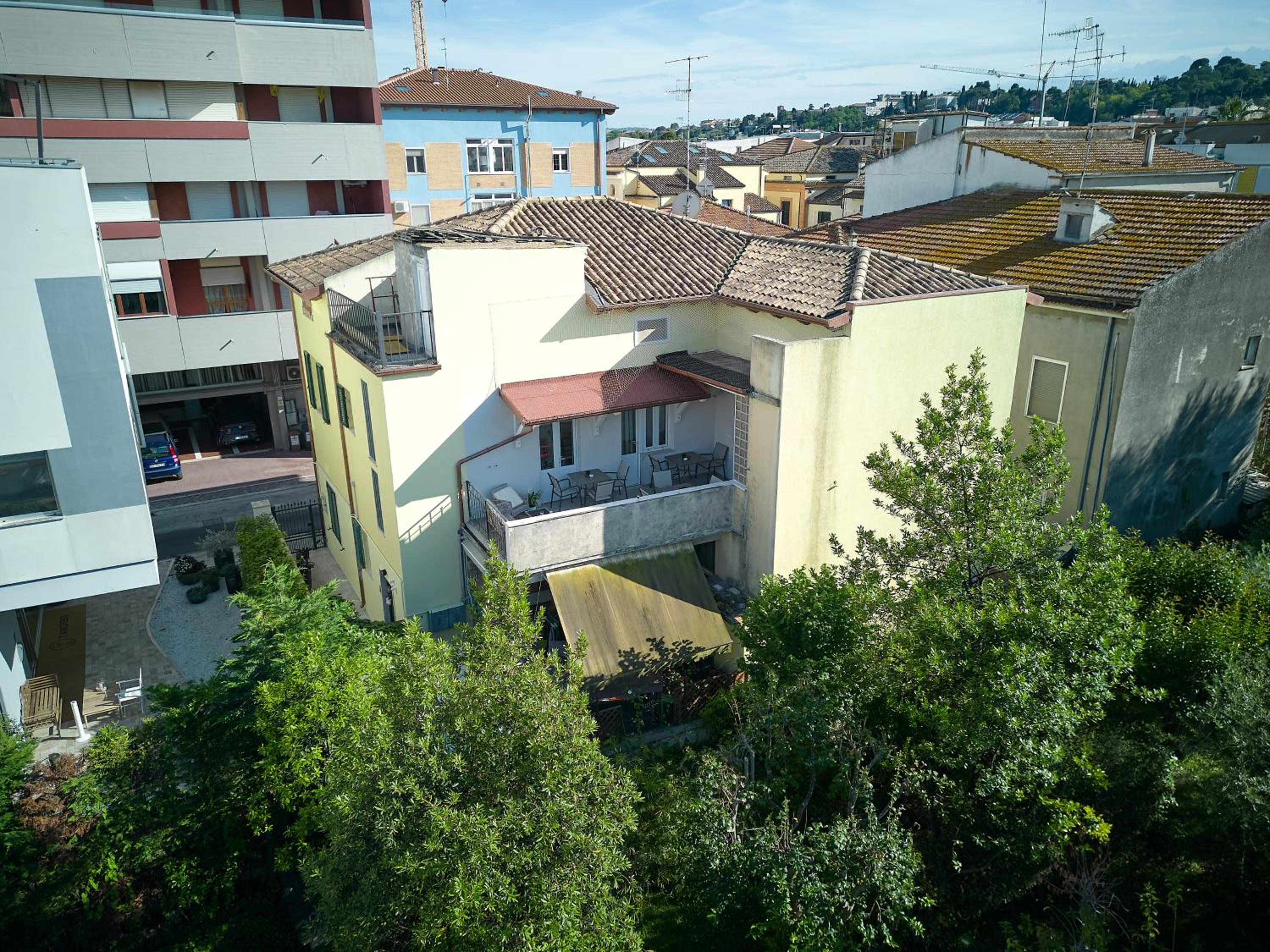Photo 46