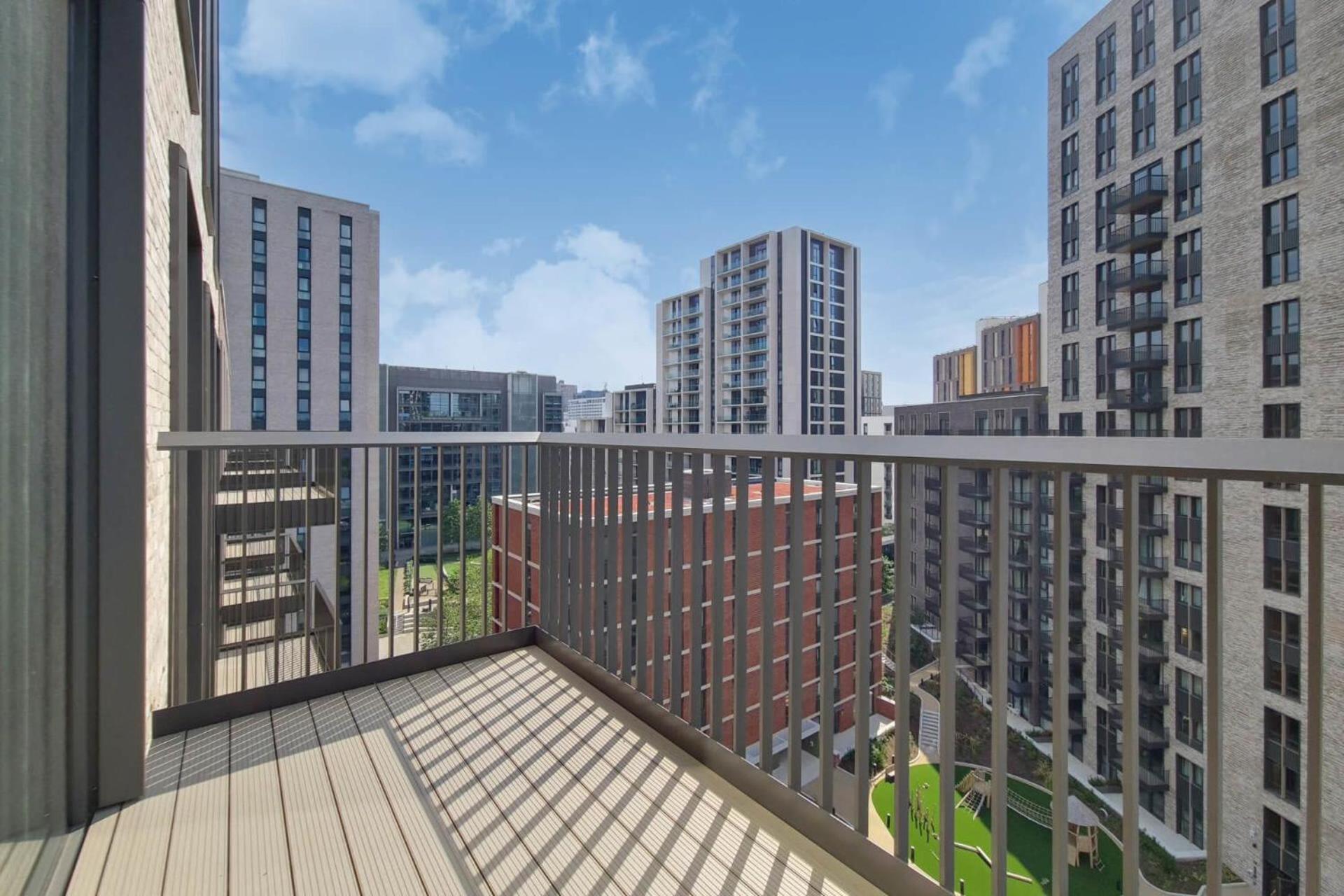 Repton Gardens at Wembley Park - Botanical Inspired