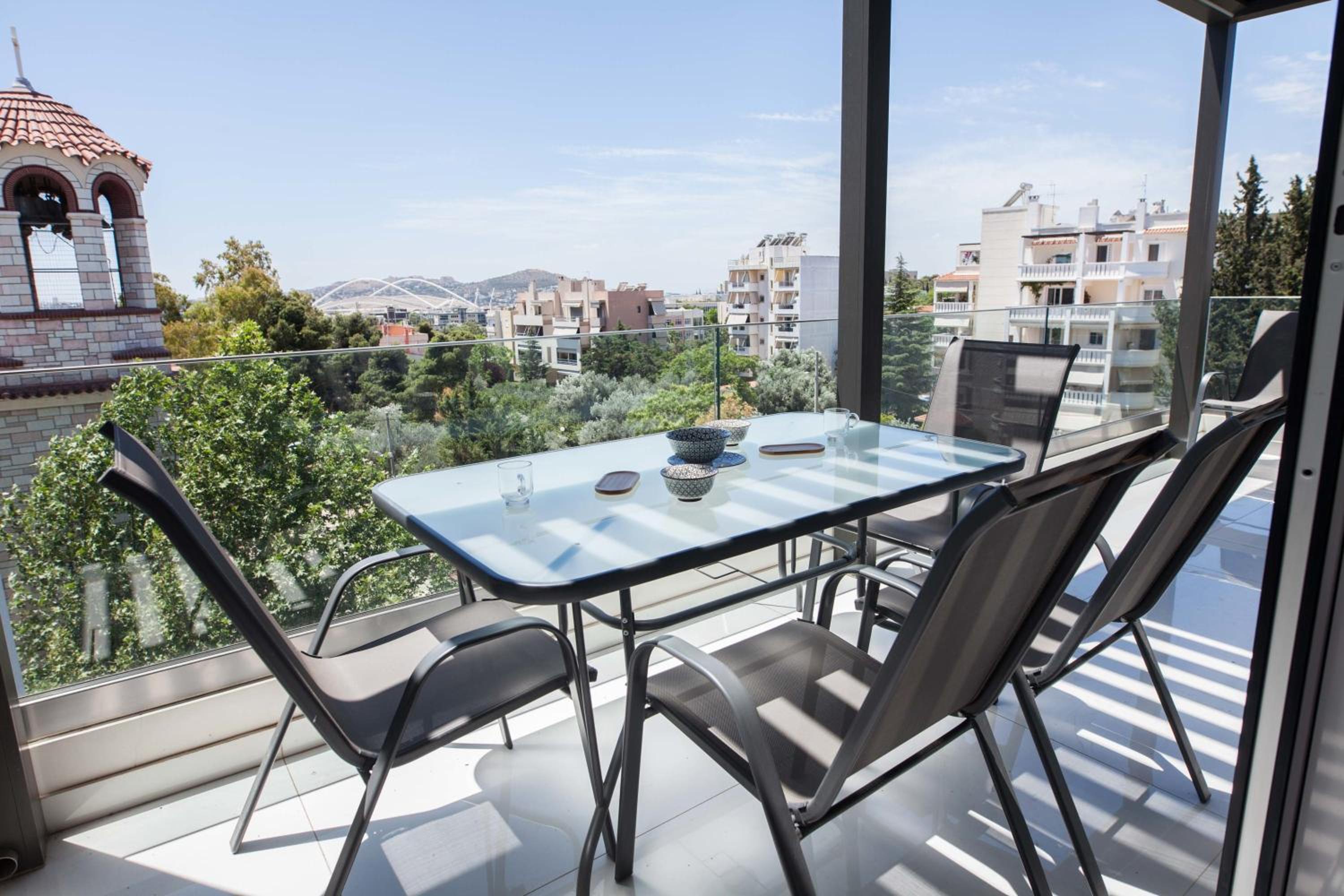 Marousi 2 Bd Modern Luxury Living with Shared Pool