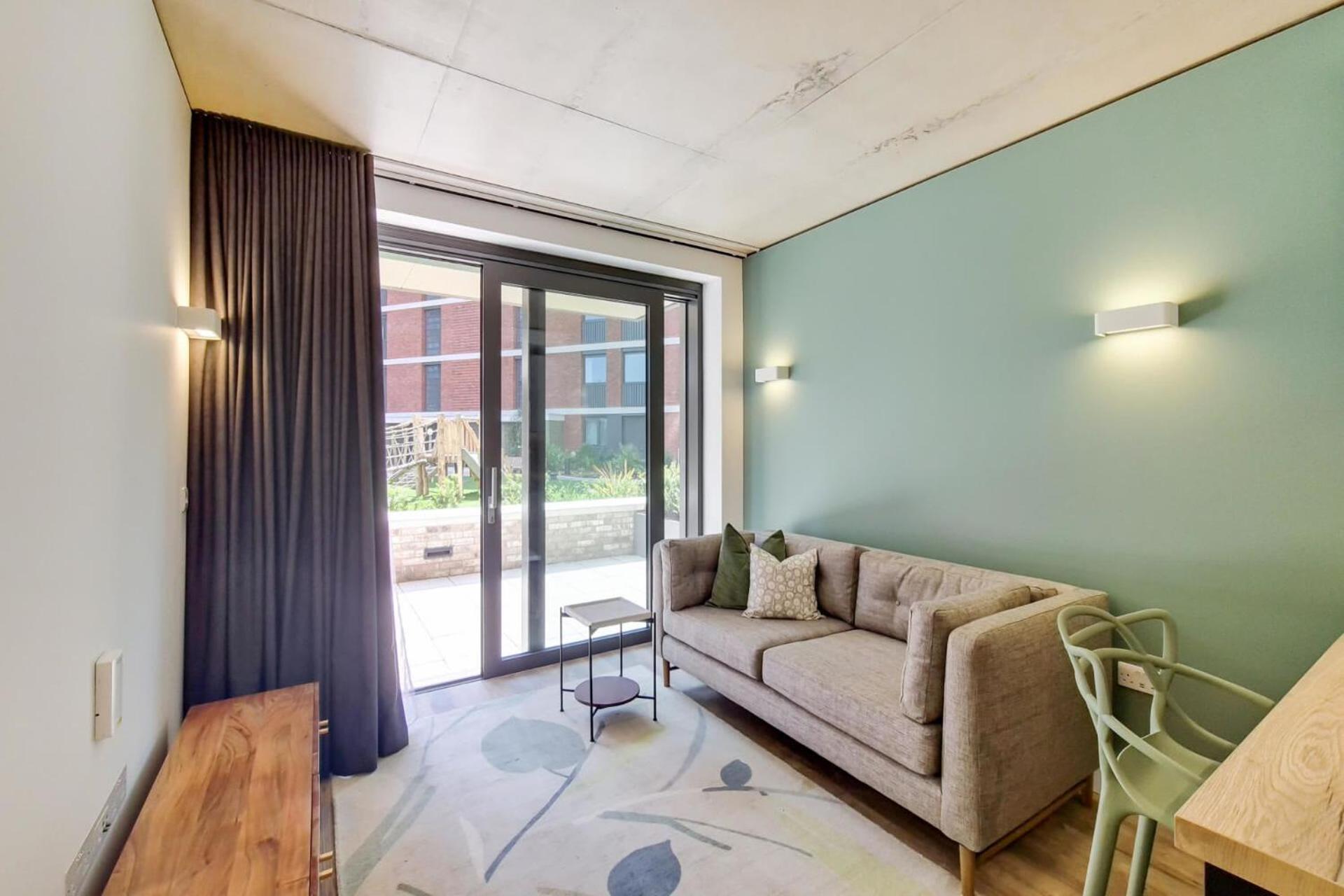 Repton Gardens at Wembley Park - Botanical Inspired