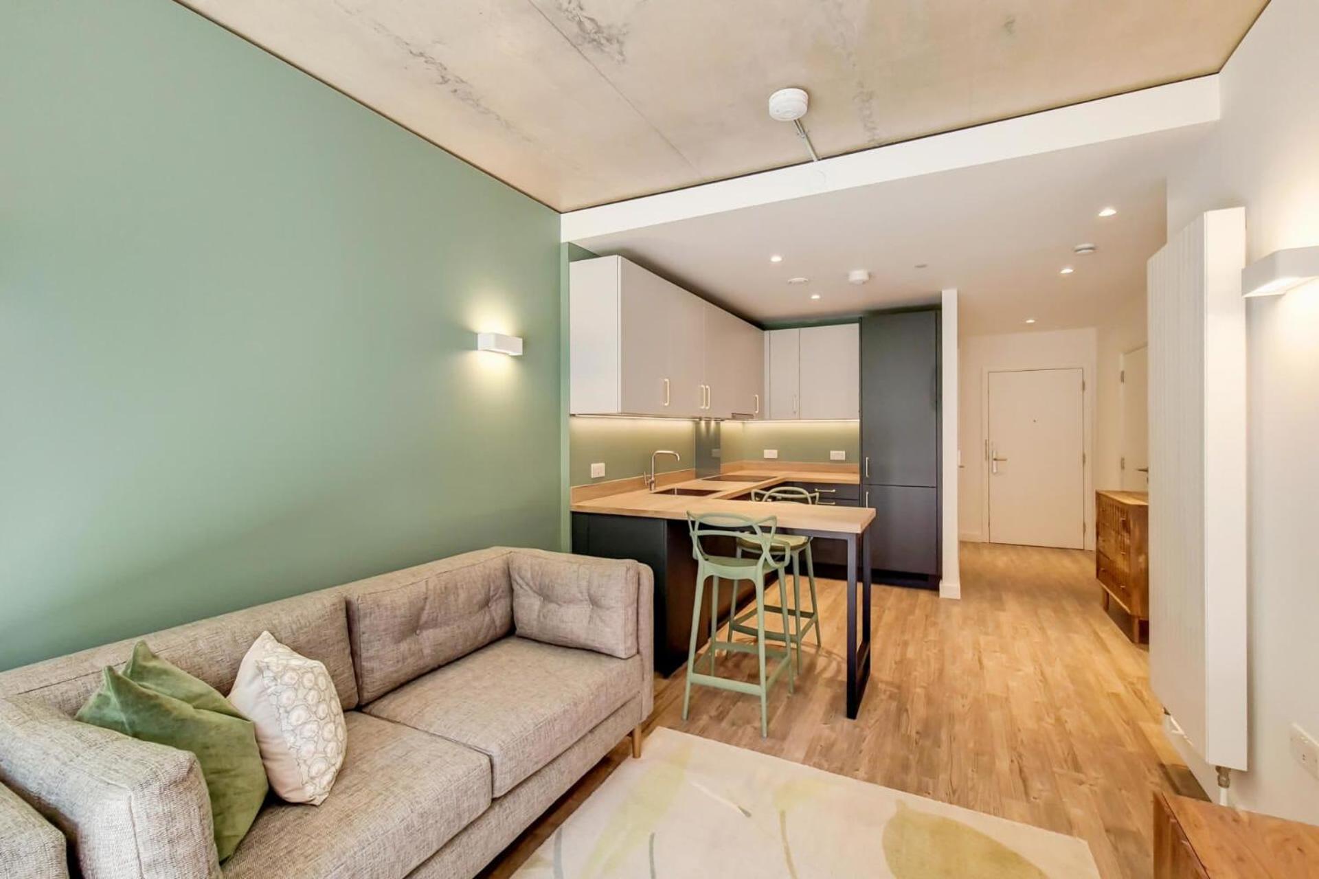 Repton Gardens at Wembley Park - Botanical Inspired