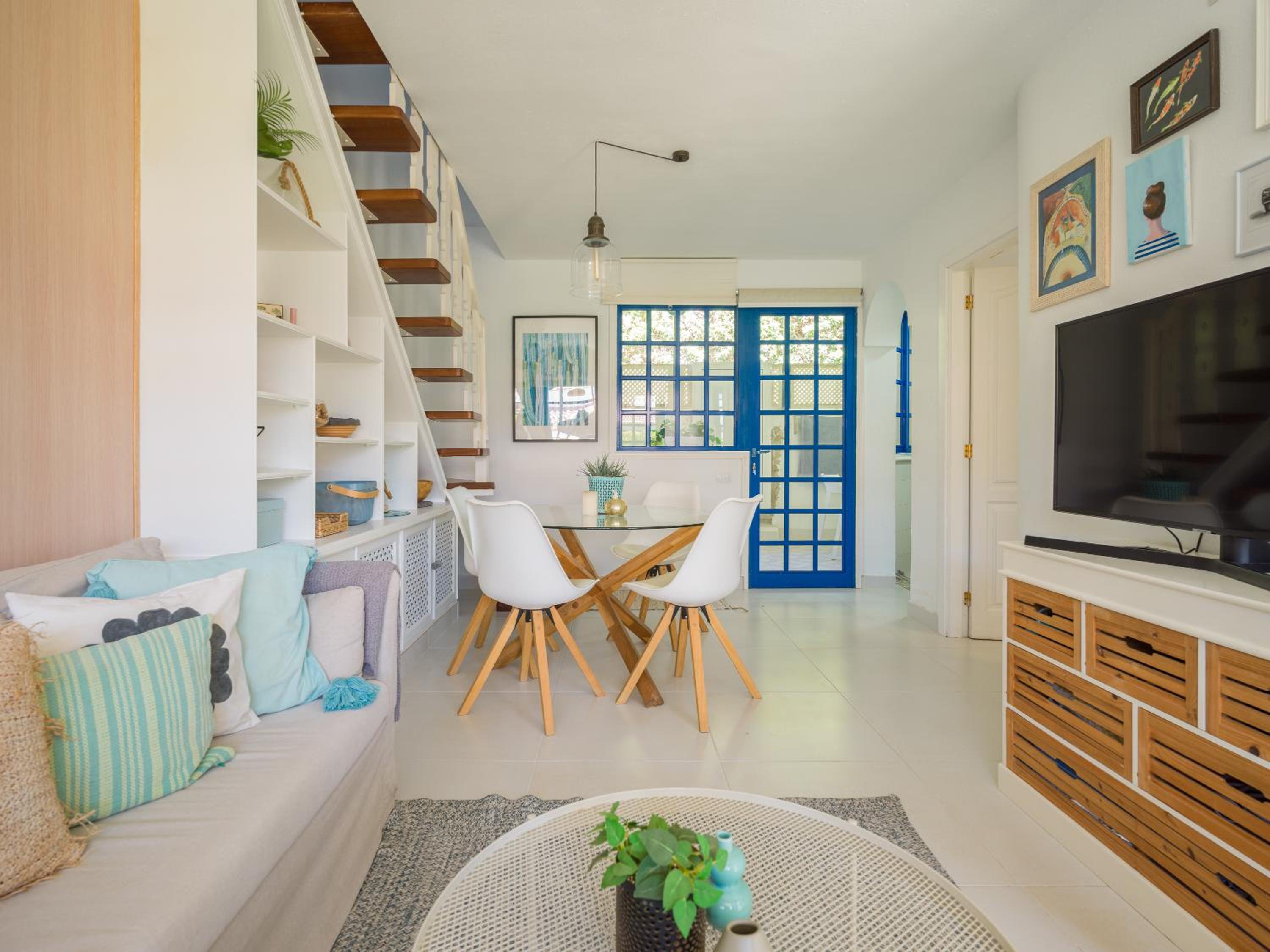Harbour retreat at the beach by CanaryScape