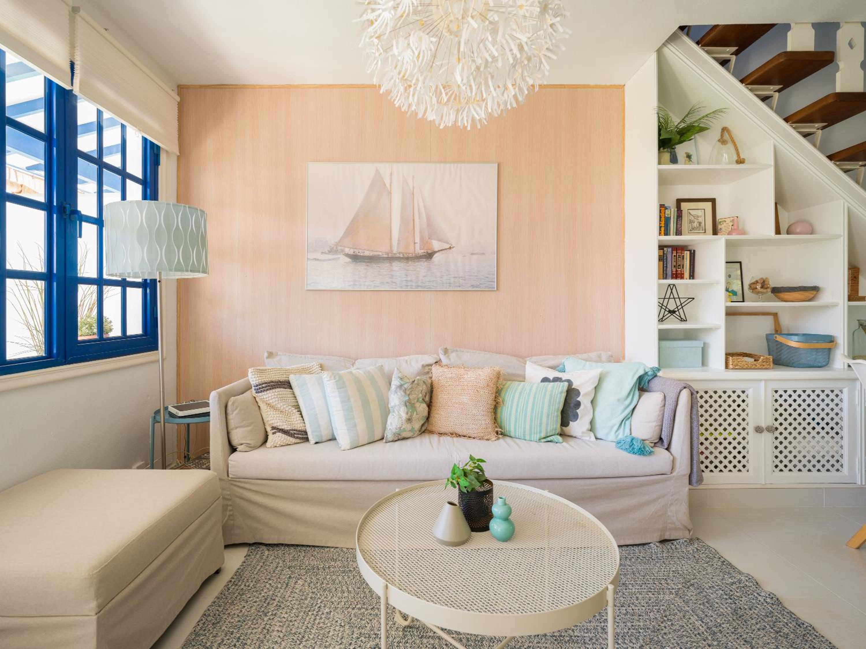 Harbour retreat at the beach by CanaryScape