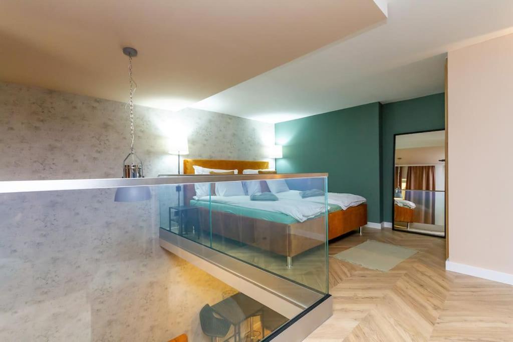 Csengery Modern Loft by NW
