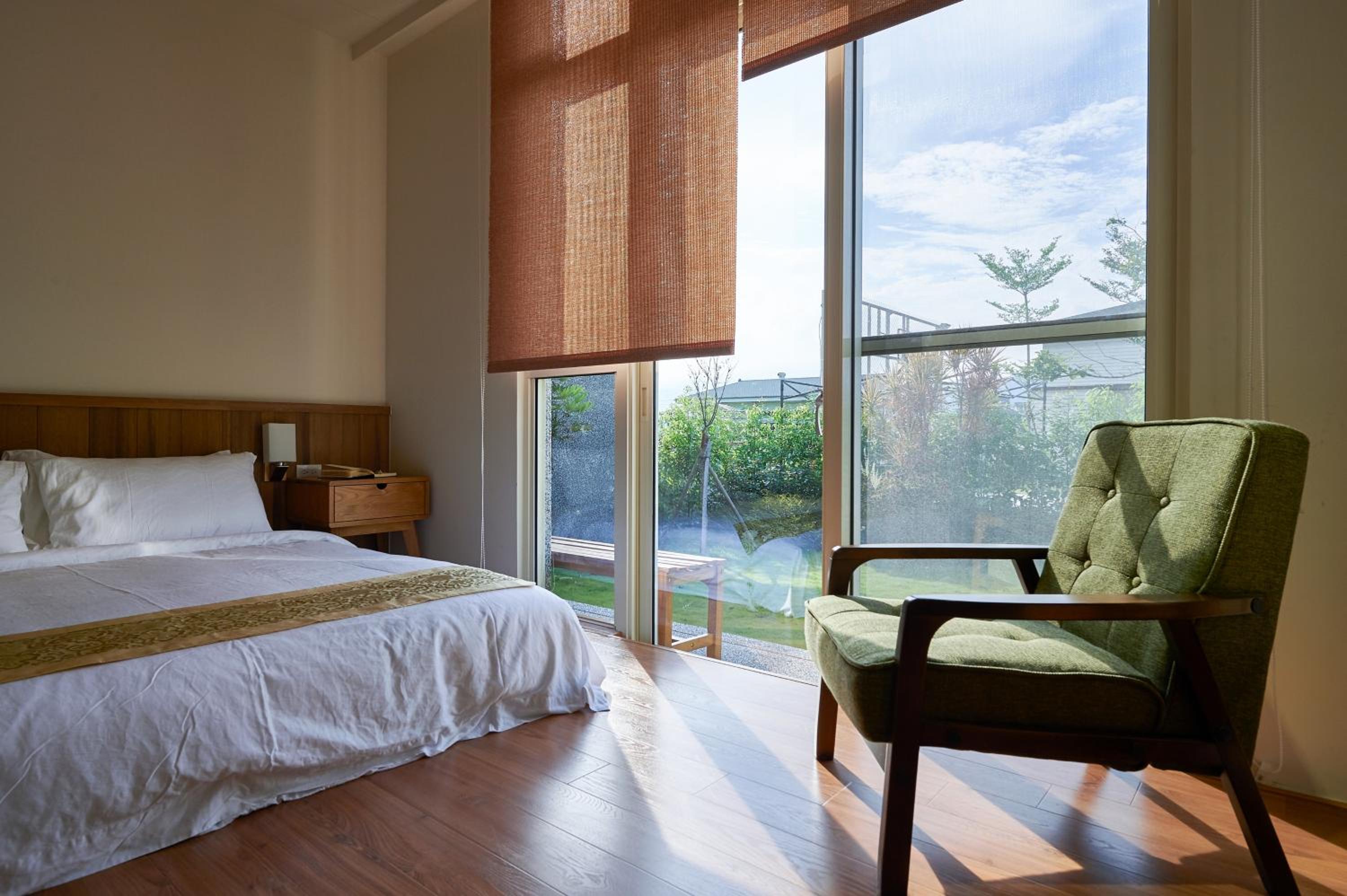 I Leisure B&B view 2