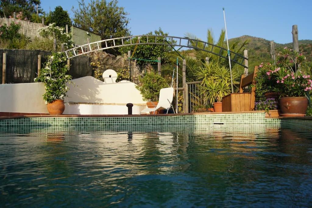 Villa Colina Tropical, between sea and mountains