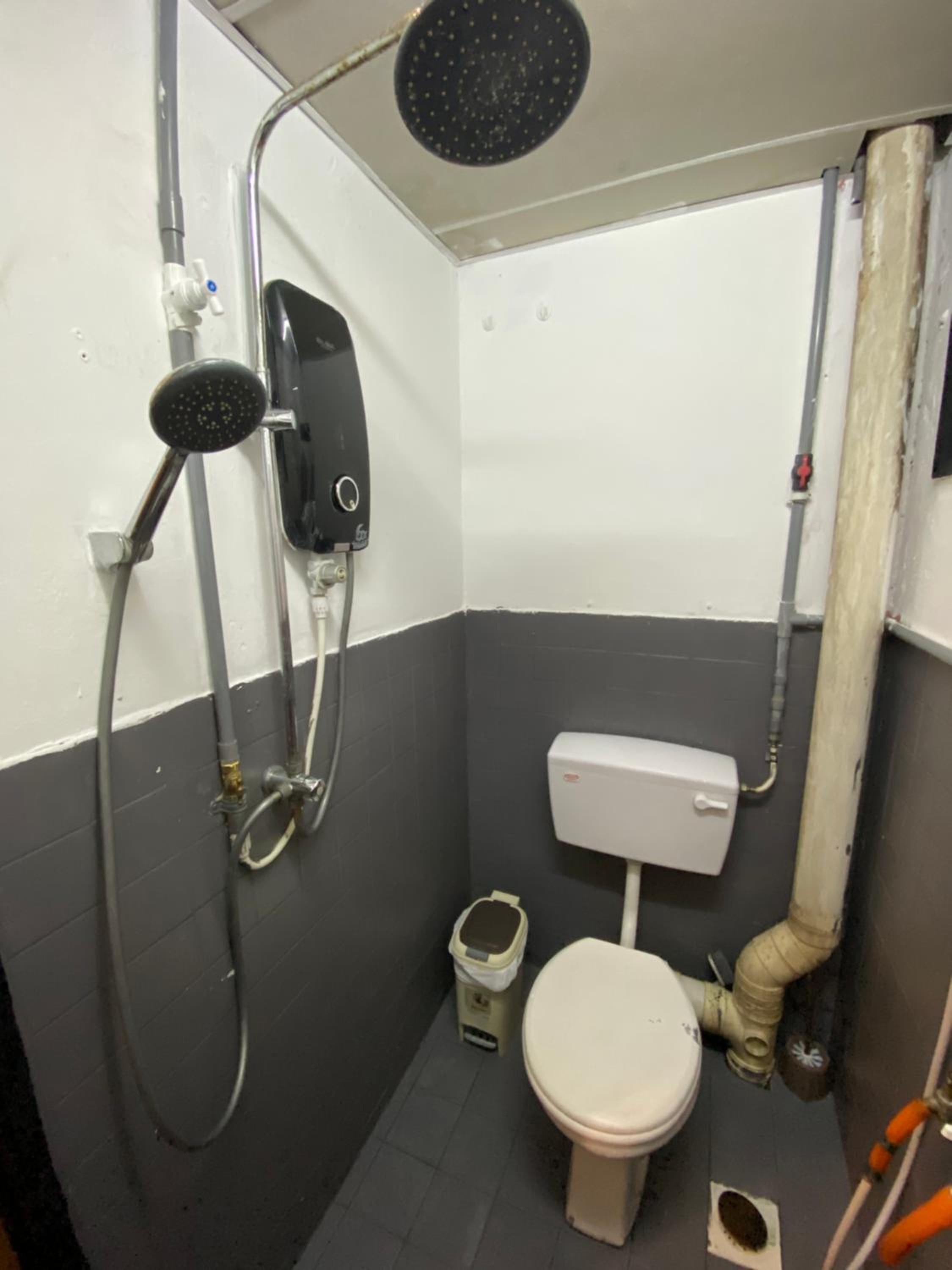 Homestay Syahezzie Two Fully Aircond & Netflix