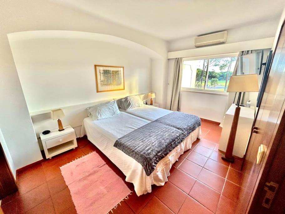Heart of Quinta do Lago ! view 4