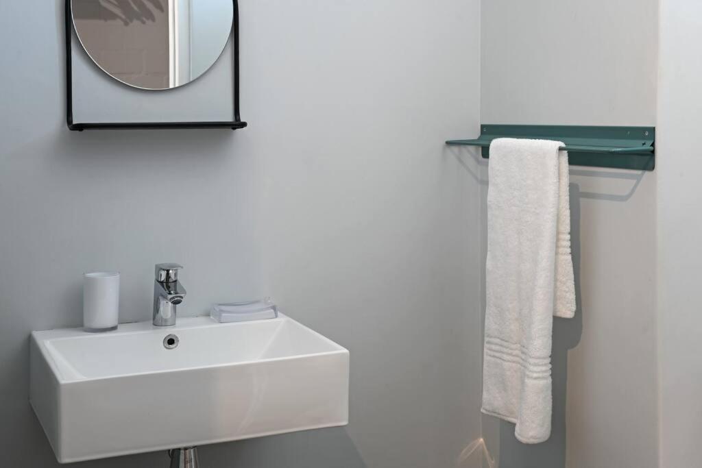 Modern Sea Point One Bed
