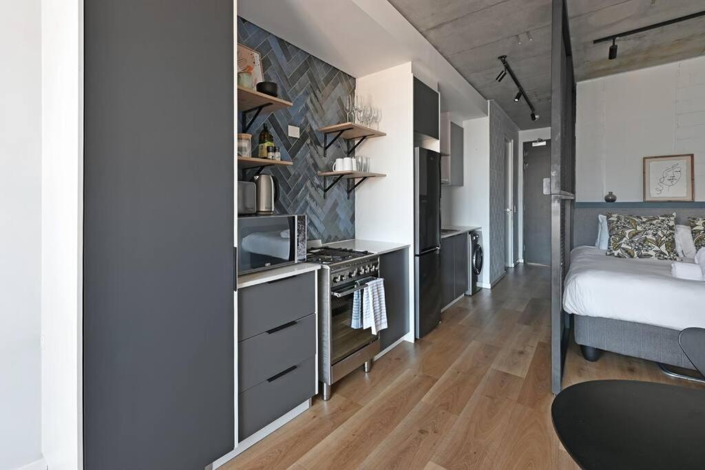 Modern Sea Point One Bed