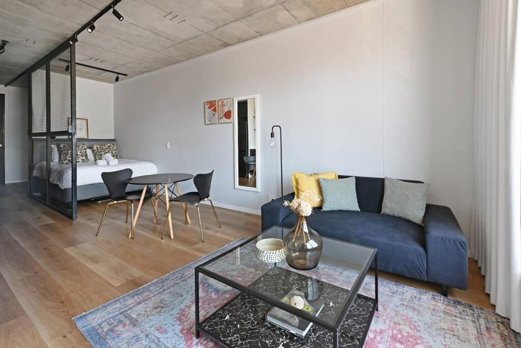 Modern Sea Point One Bed