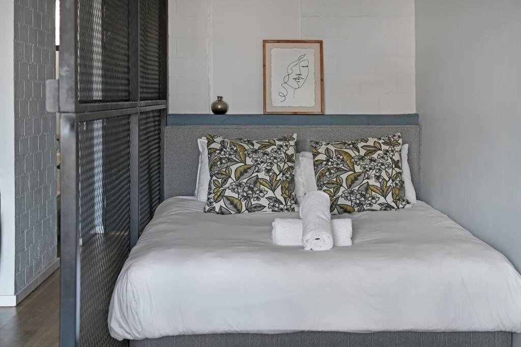 Modern Sea Point One Bed
