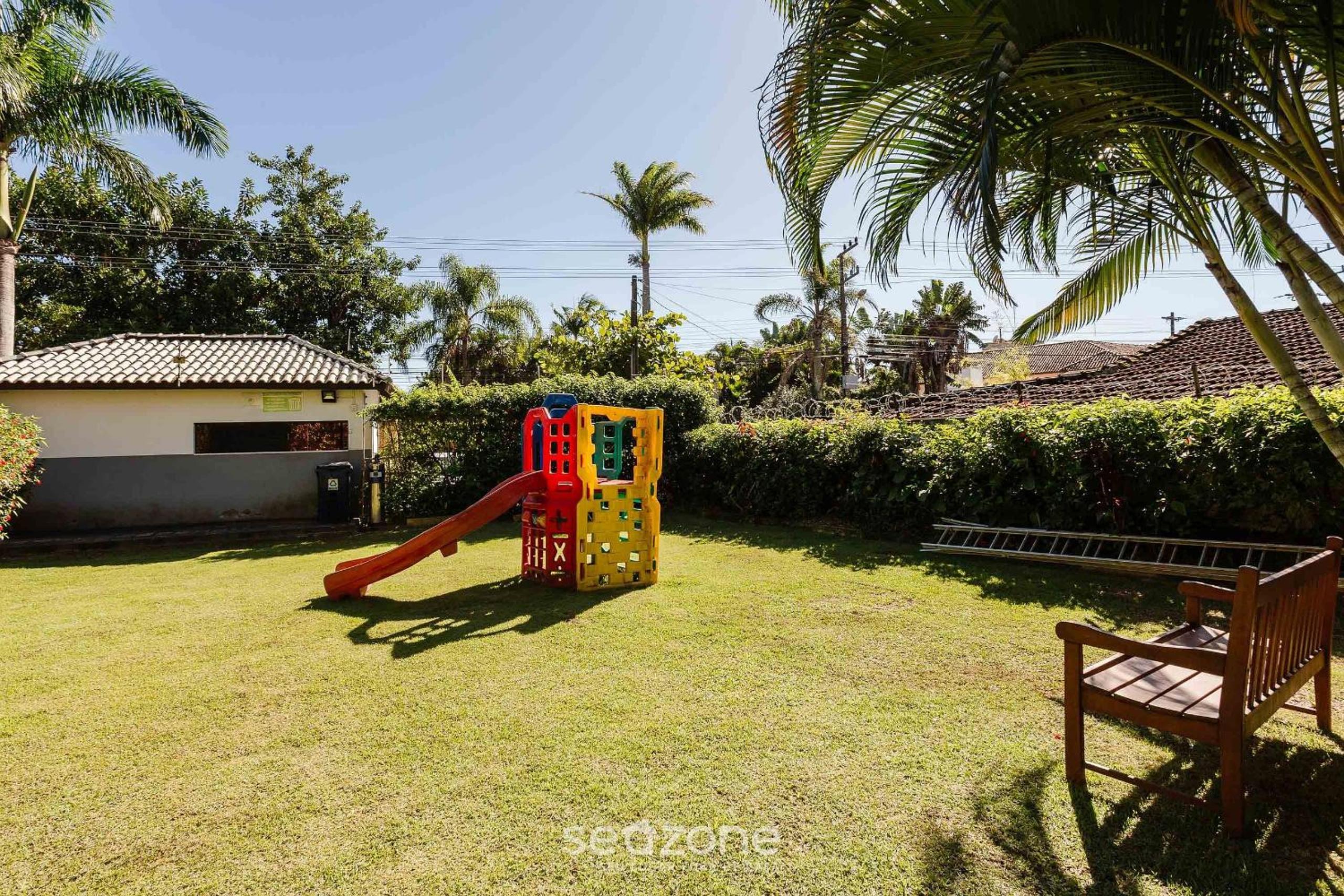House in condo w/ pool, 300m from the beach ALI024
