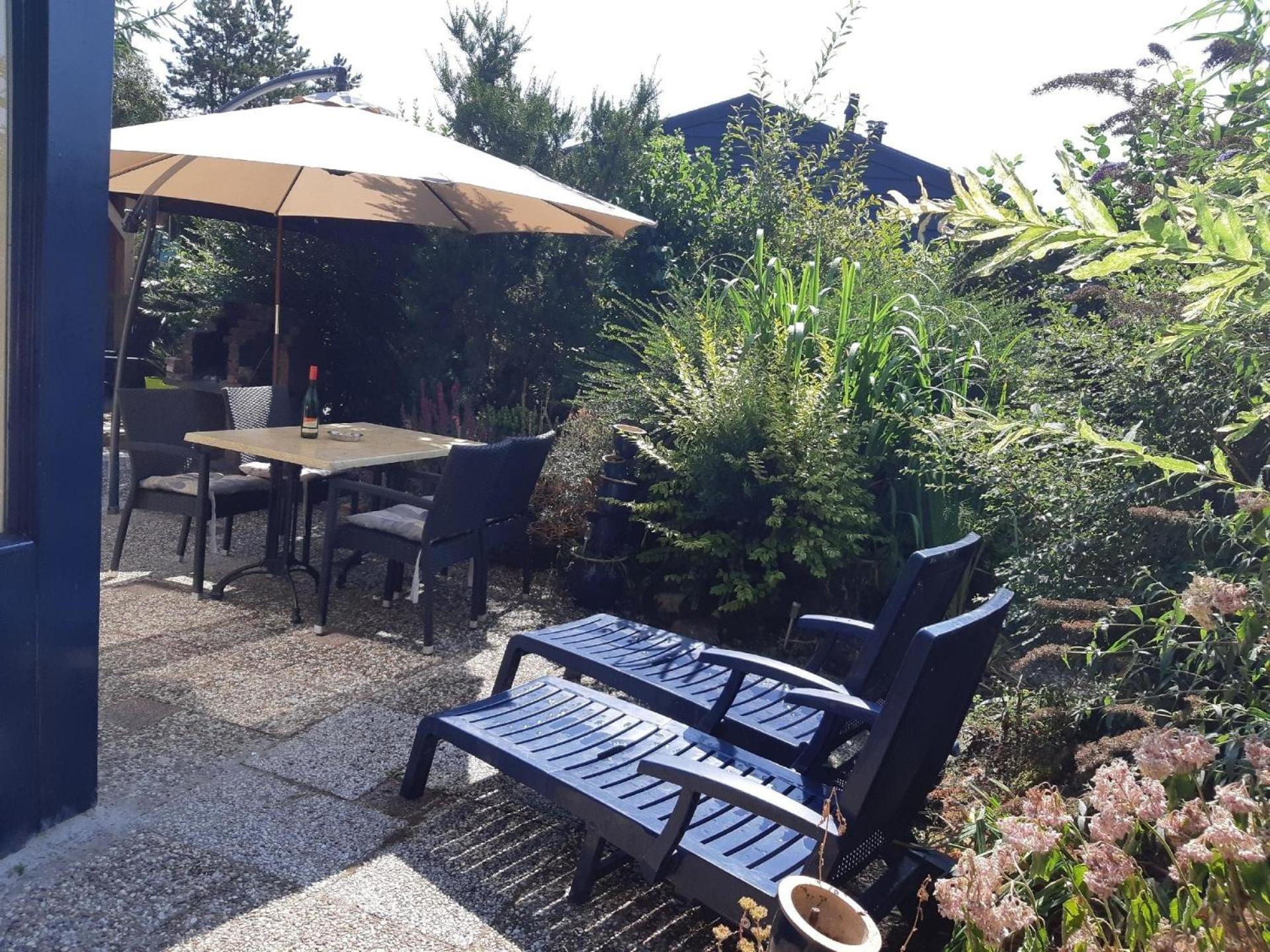 Wunderschönes Haus mit Pool, Garten und Grill