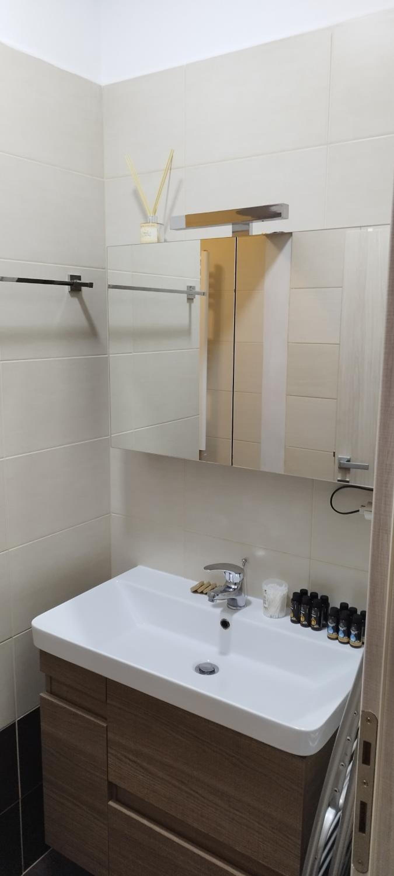 ISOG lux Apartment view 3