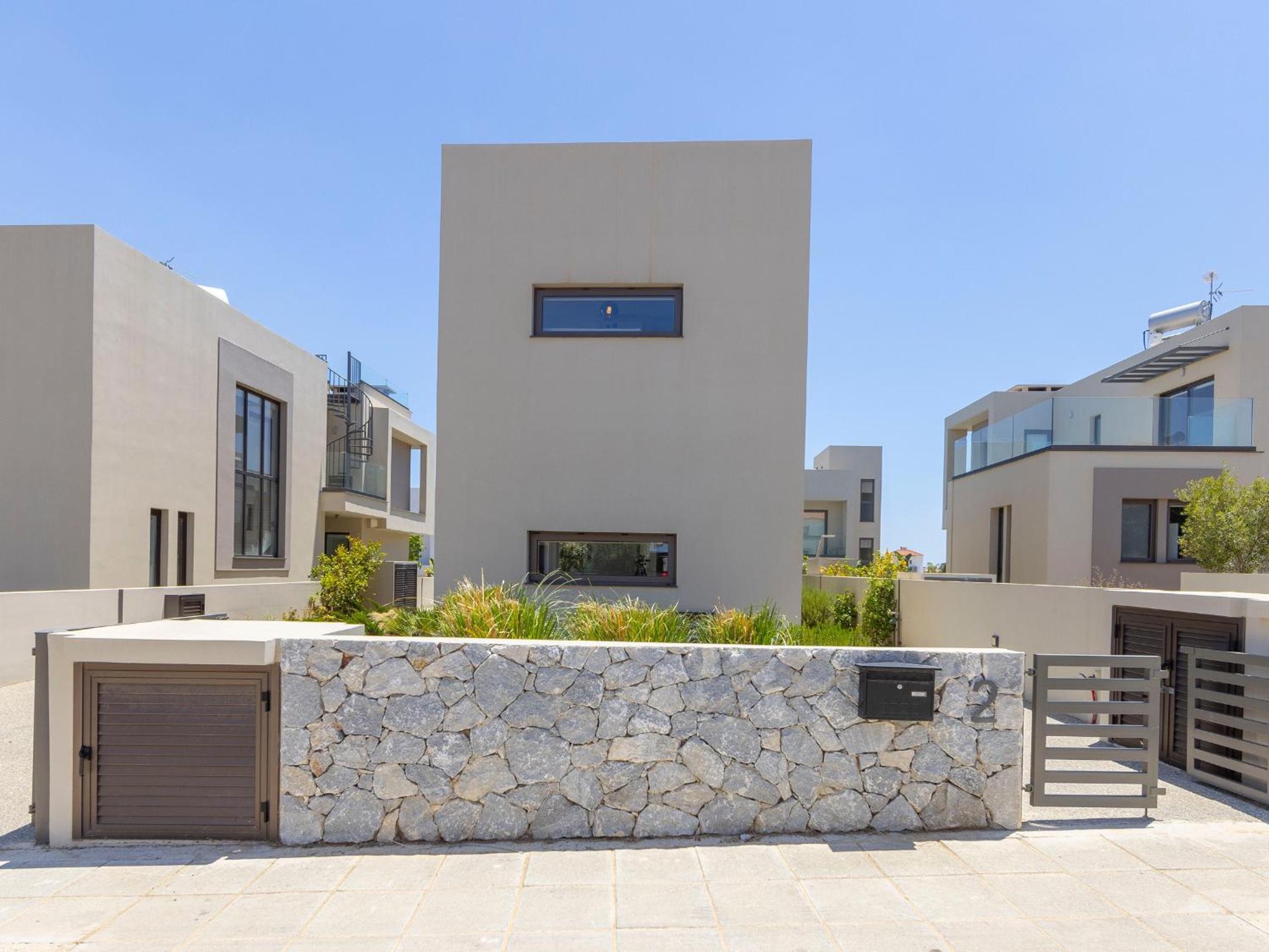 Malama Villas by Karma