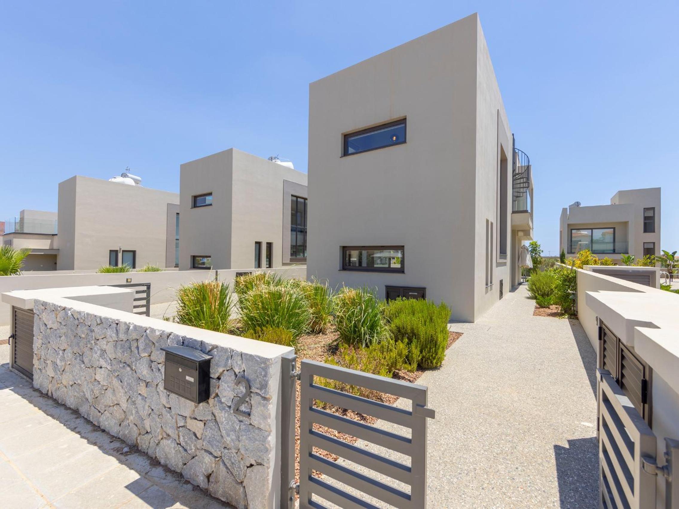 Malama Villas by Karma