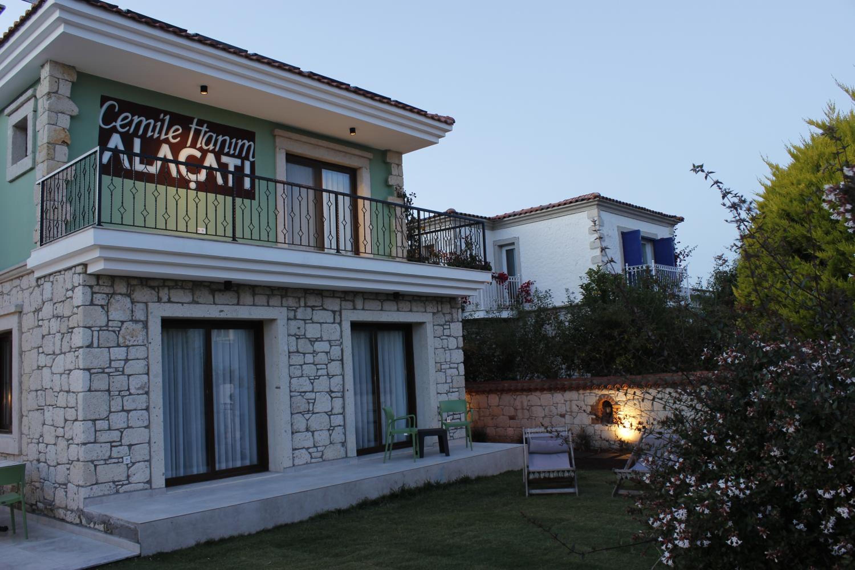 Cemile Hanım Konağı