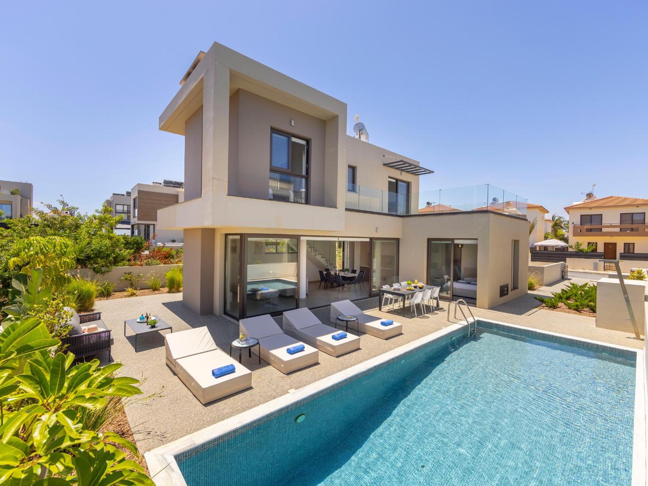 Malama Villas by Karma