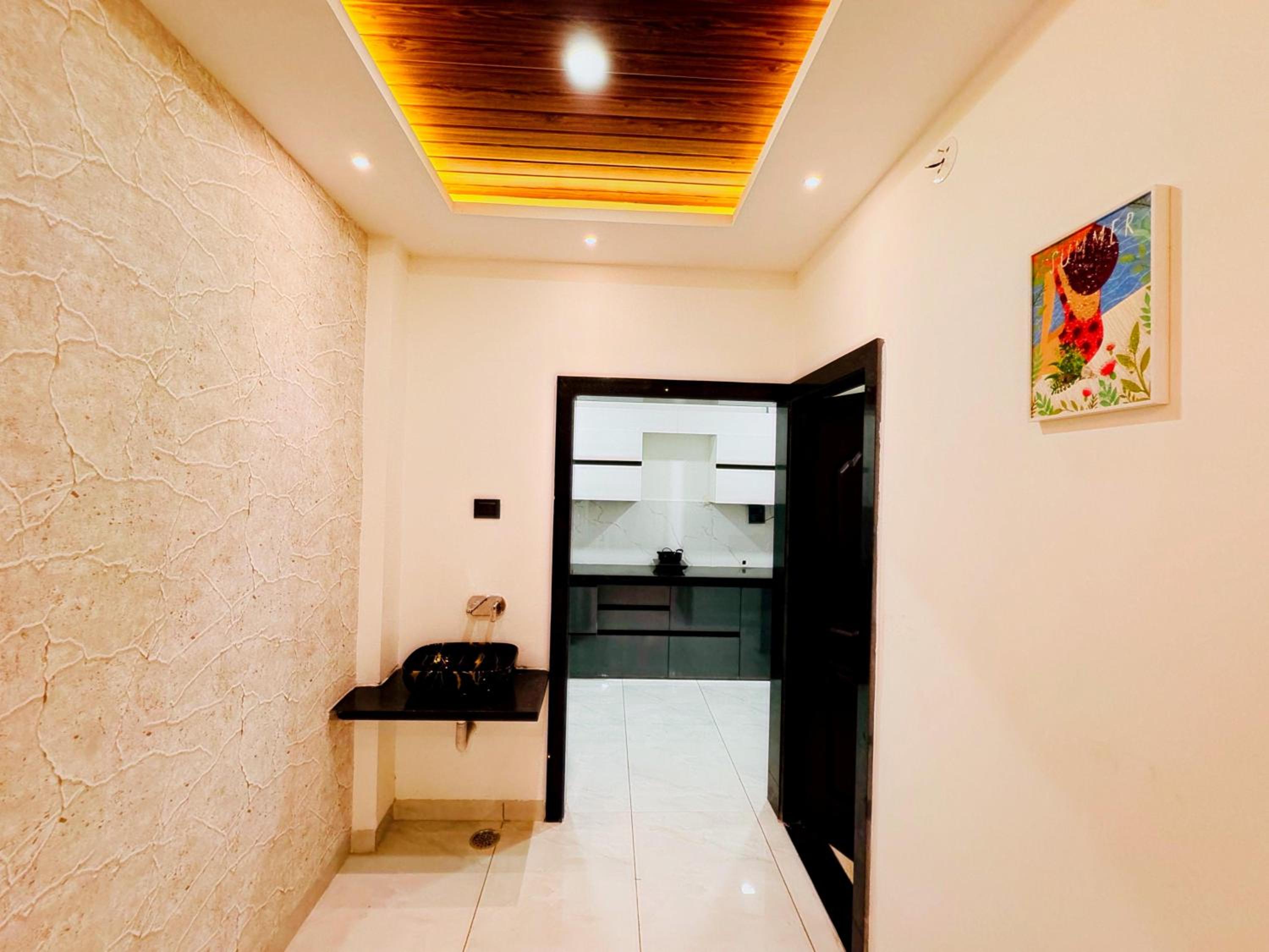 Home Escape Azure 3BHK Bunglow Near Apollo DB City, photo 27