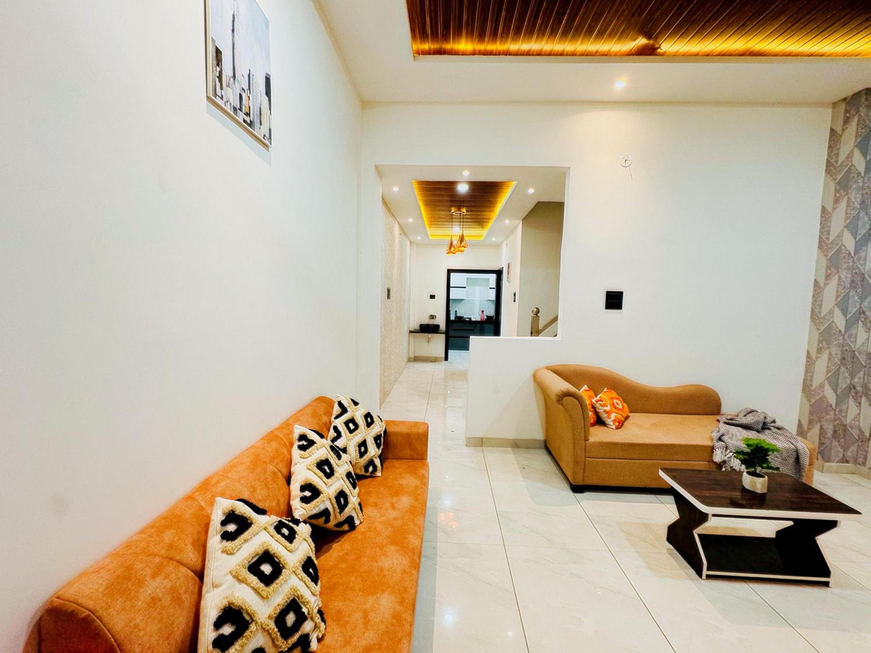 Home Escape Azure 3BHK Bunglow Near Apollo DB City