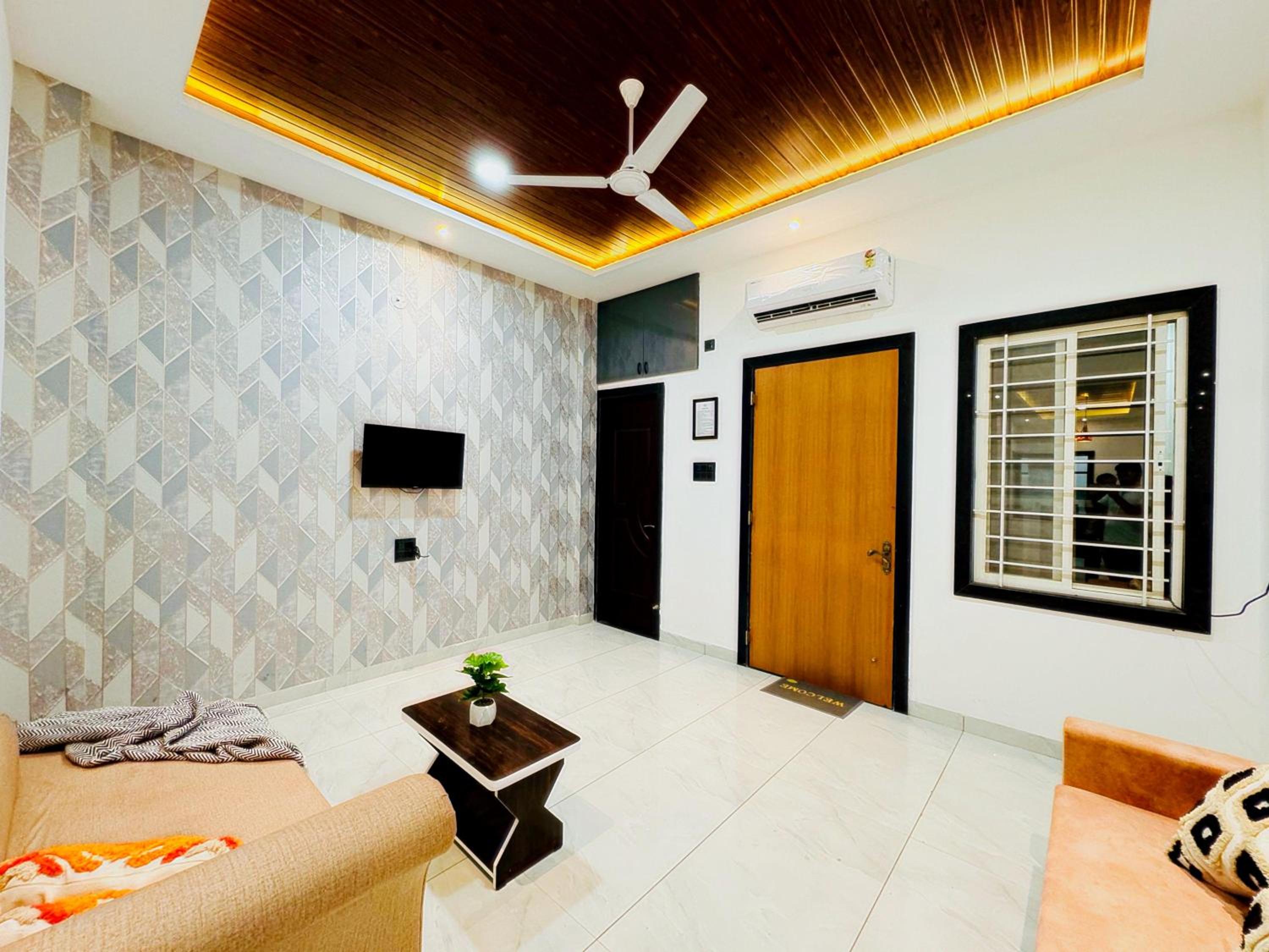 Home Escape Azure 3BHK Bunglow Near Apollo DB City, photo 37