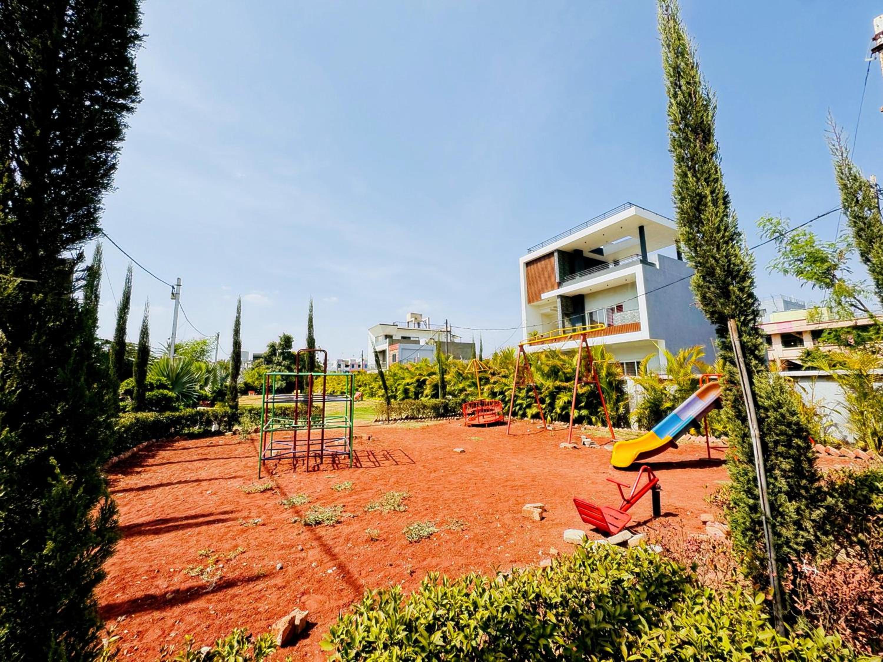 Home Escape Azure 3BHK Bunglow Near Apollo DB City, photo 29