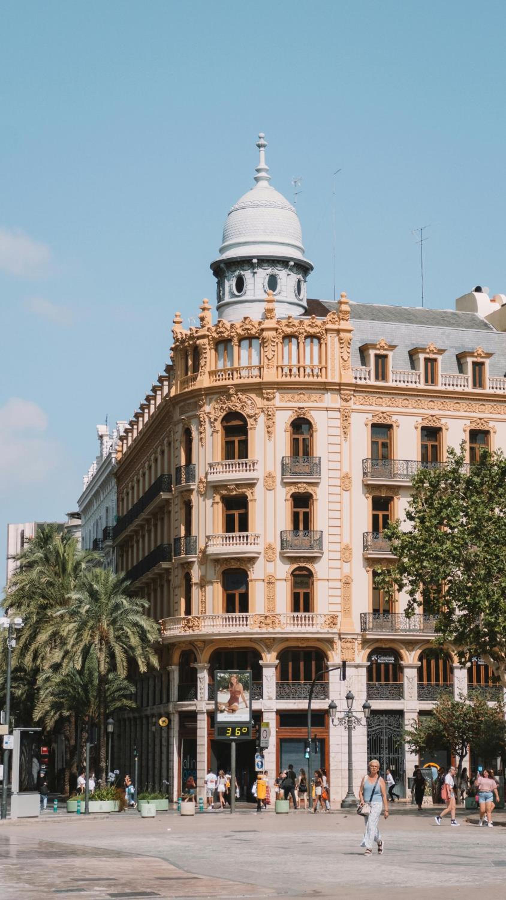 Lovely Exclusivity in Valencia Center