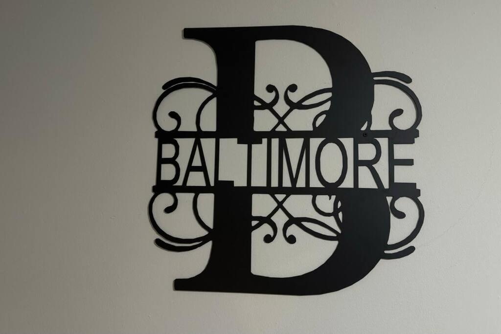 Discover Charm City from a Cozy Retreat
