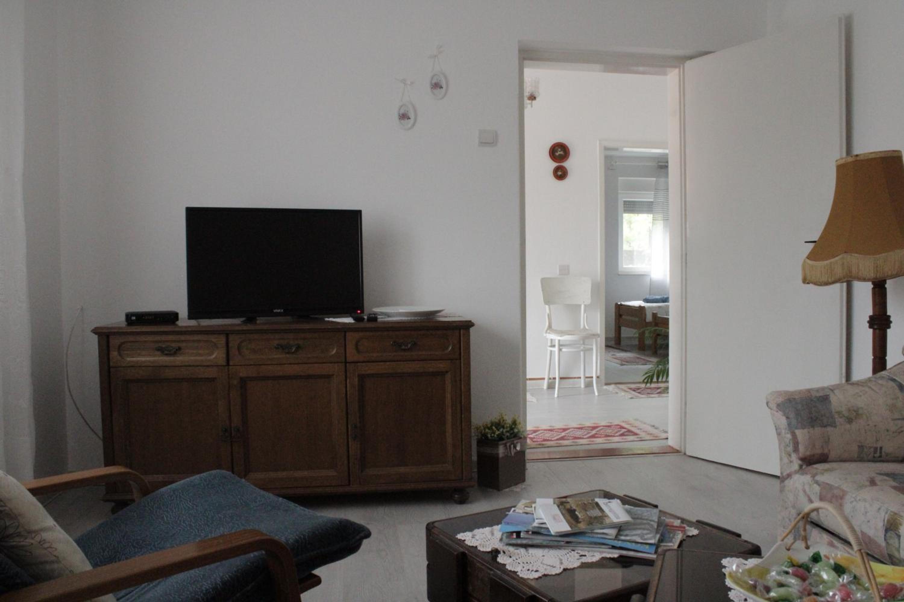 Apartman ZORA s bazenom sa slanom vodom - nova sezona!