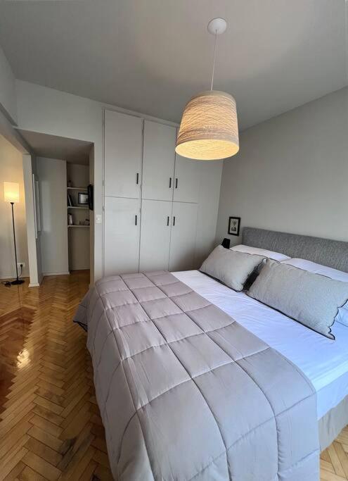 Elegante y Luminoso depto con vista a la ciudad