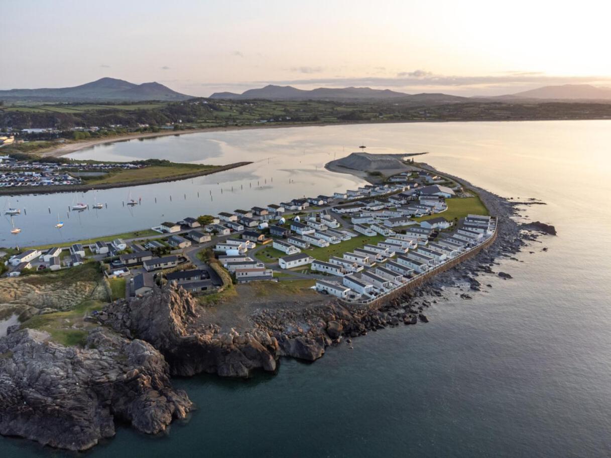 Gimblet Rock Holiday Park view 5